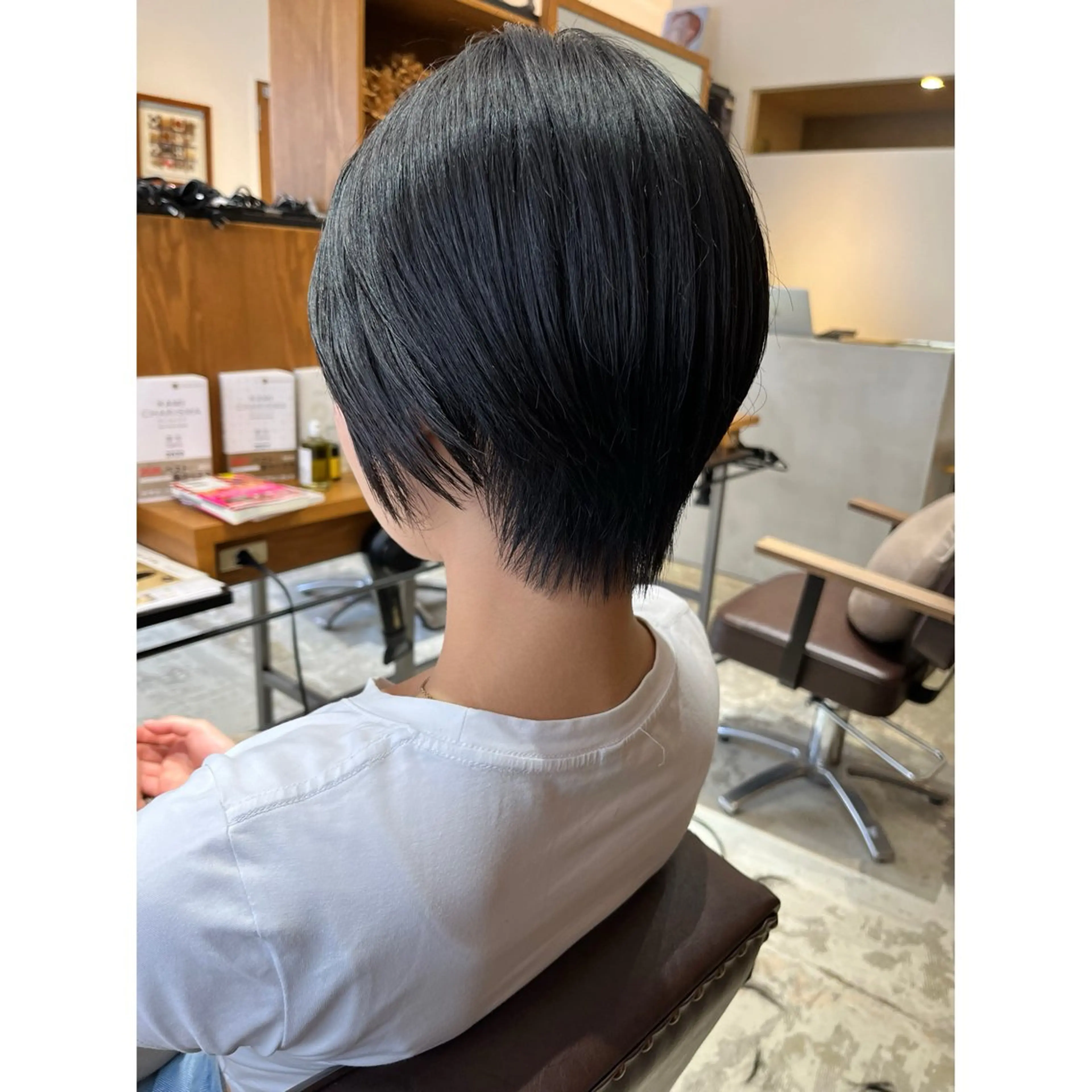 ショート カット 喜友名洸季 anoneのヘアスタイル