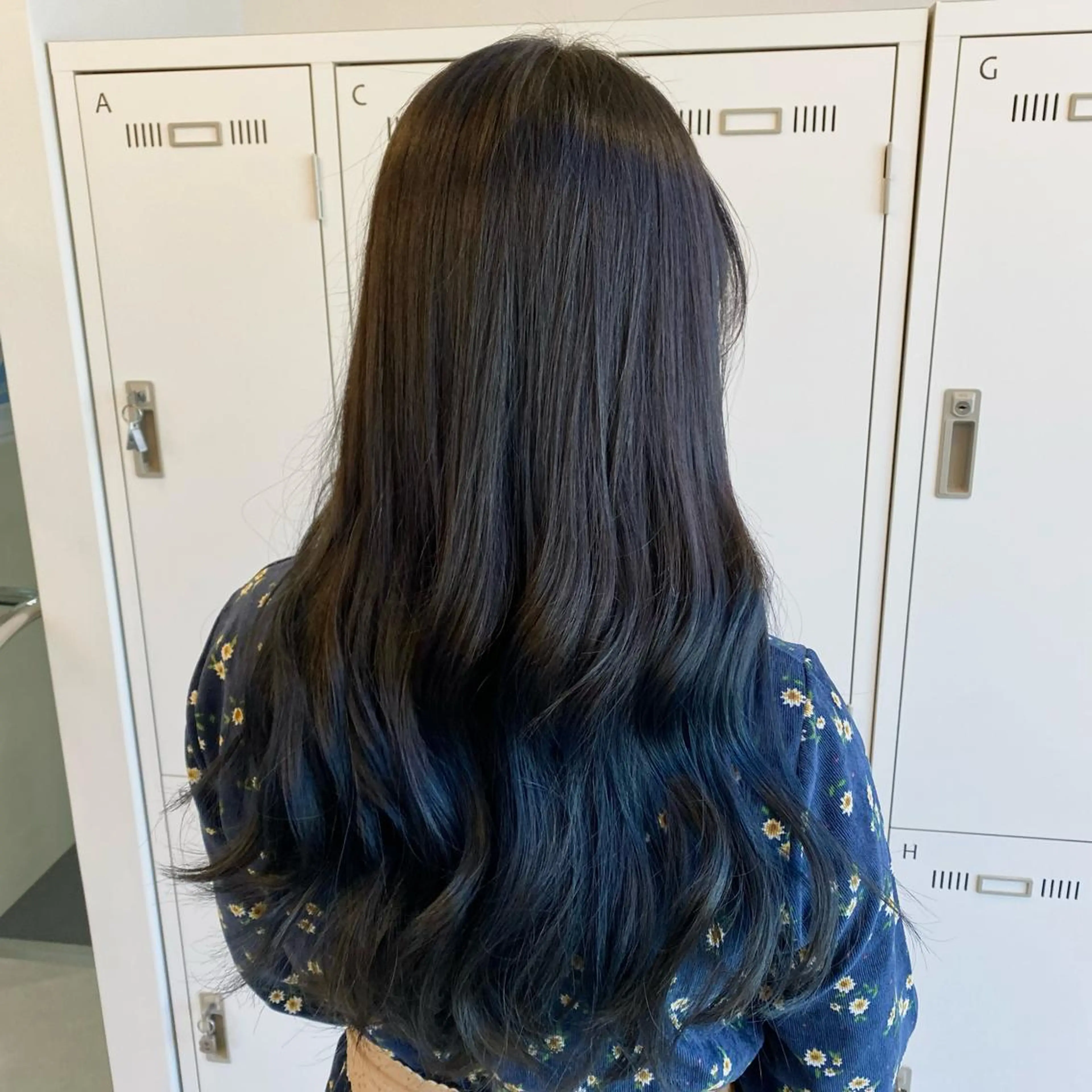 ロング カラー ヘアカラー YUNA ユウナのヘアスタイル