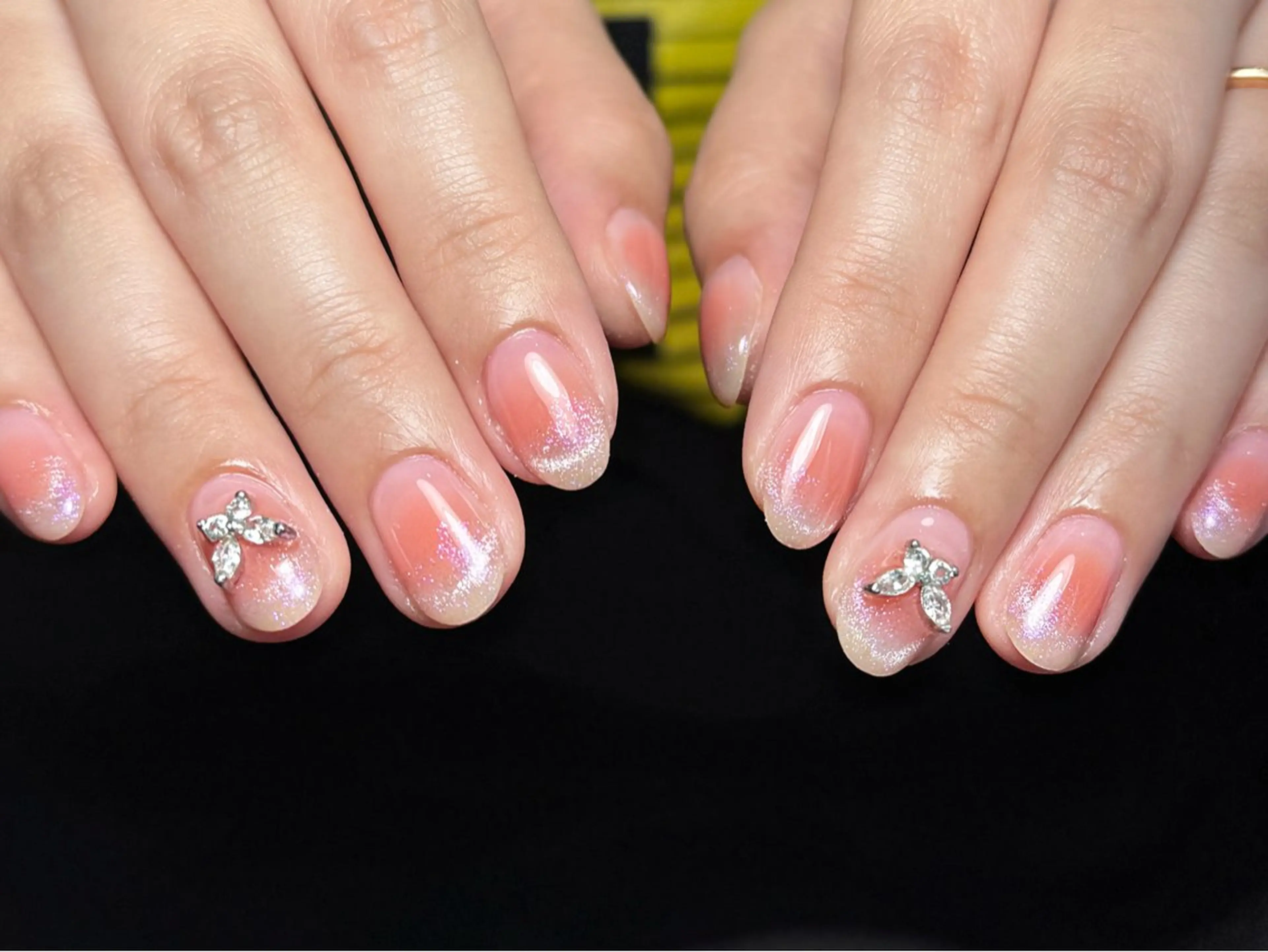 ネイル J&C Nail Salon吉祥寺所属・YU KIのネイルデザイン