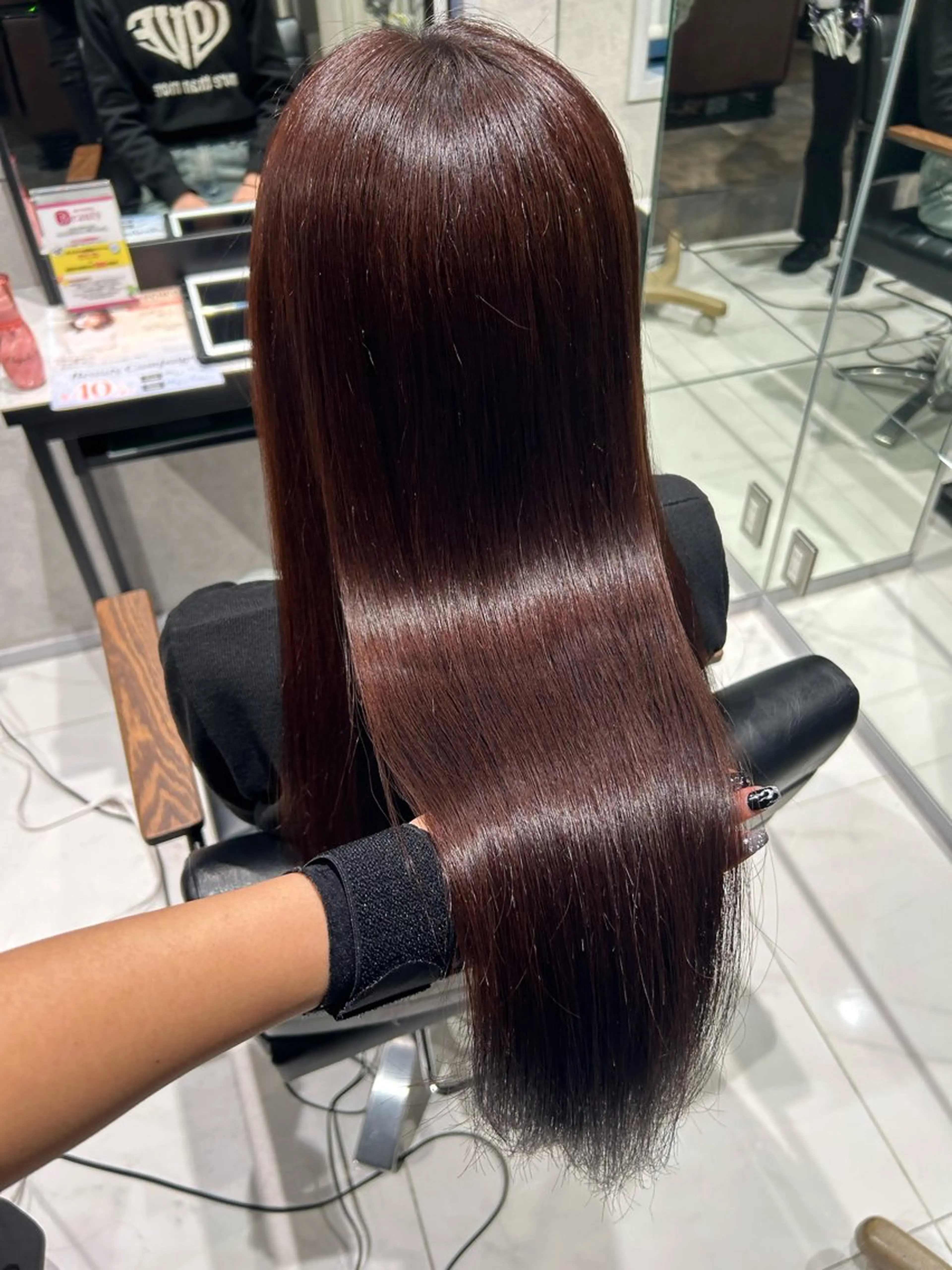 カラー ブラウンカラー ピンクカラー 透明感カラー🩵 束感まつげ🪼海月のヘアスタイル