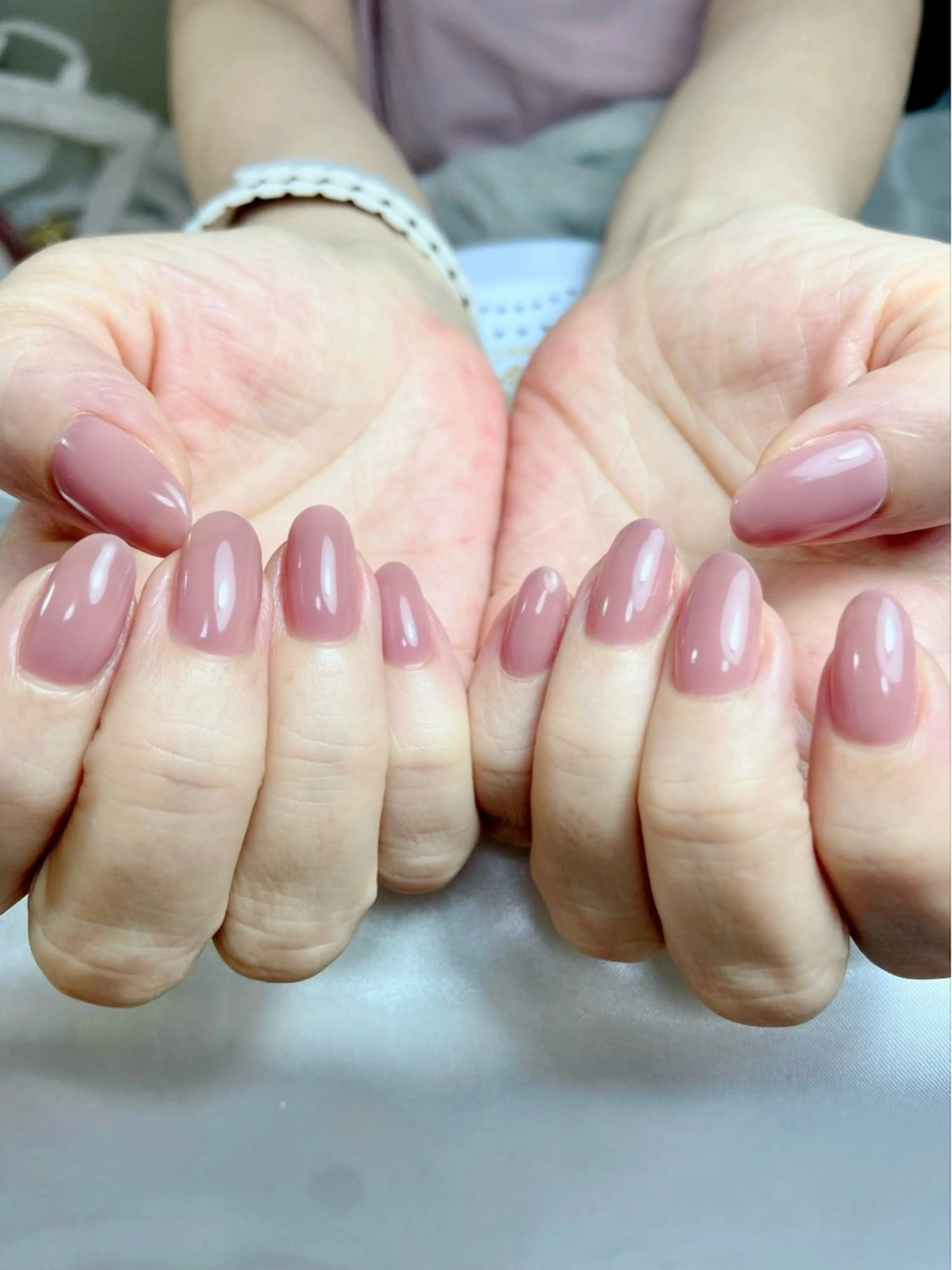 ネイル 氷ネイル・うるうるネイル ワンカラーネイル ハンドネイル ﾈｲﾙｻﾛﾝ Bellefleurのネイルデザイン