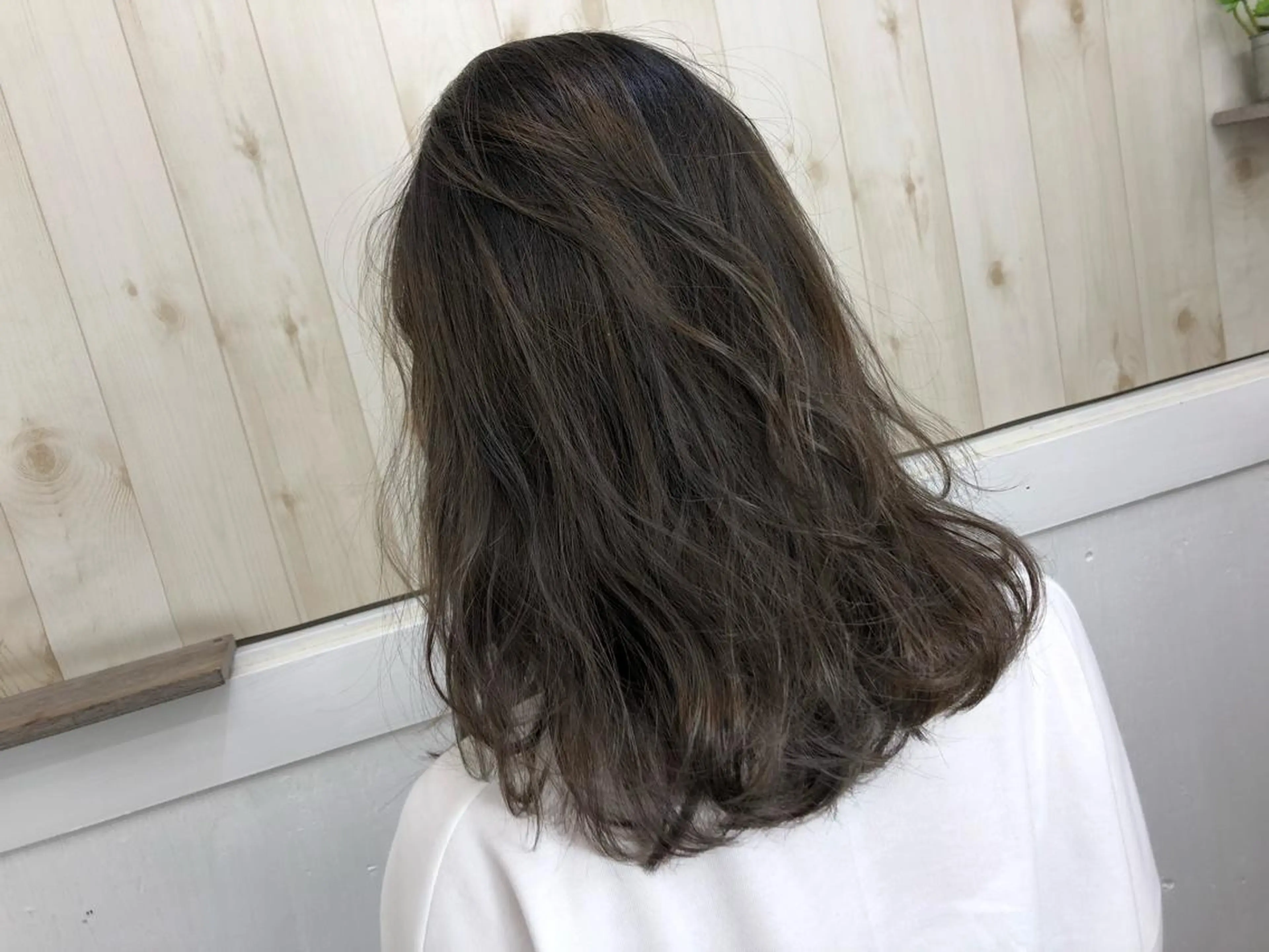ミディアム カラー 透明感カラー ハイライトカラー ハイライト アンククロス kyokaのヘアスタイル