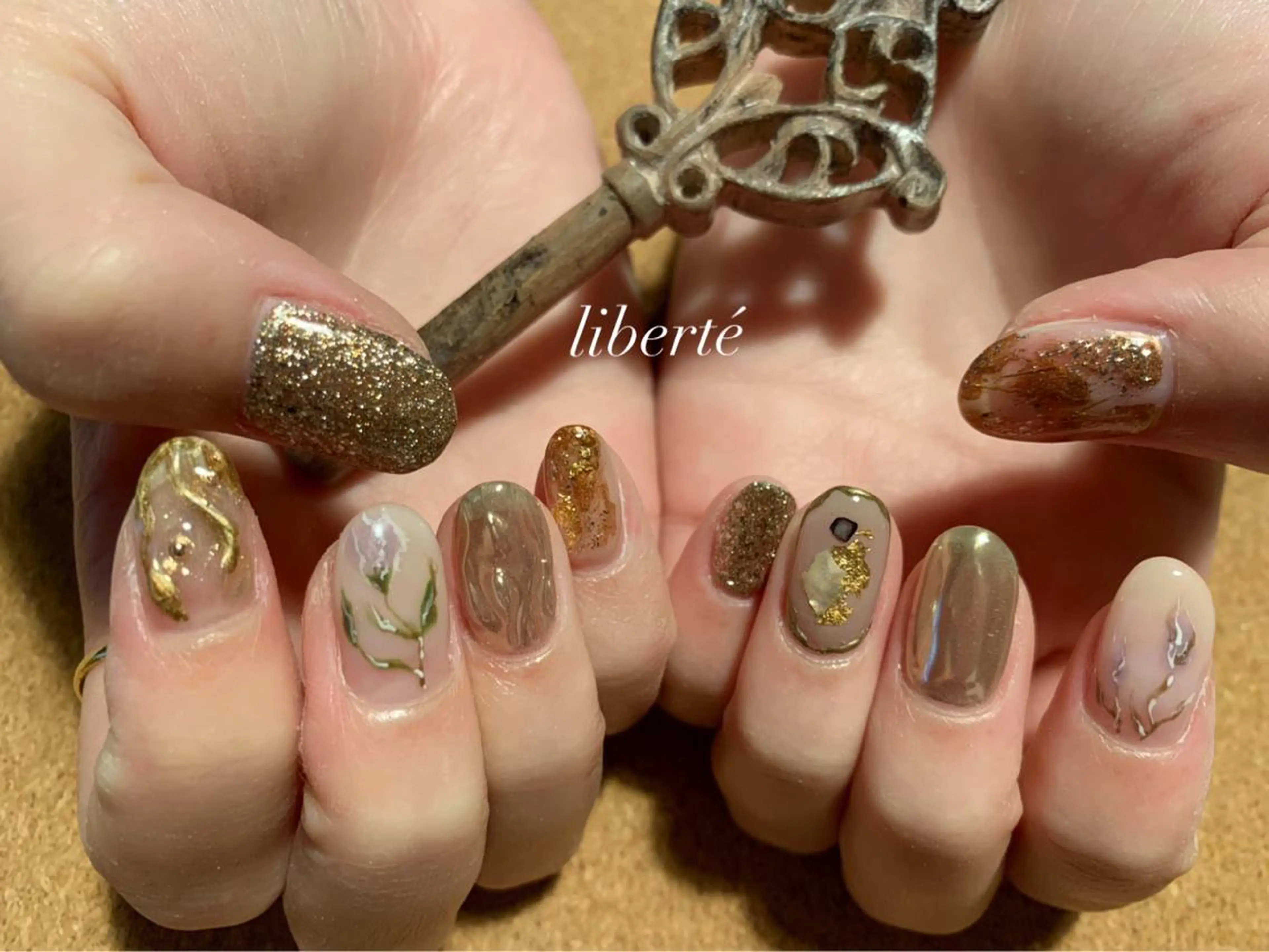 ネイル liberté (リベルテ)のネイルデザイン