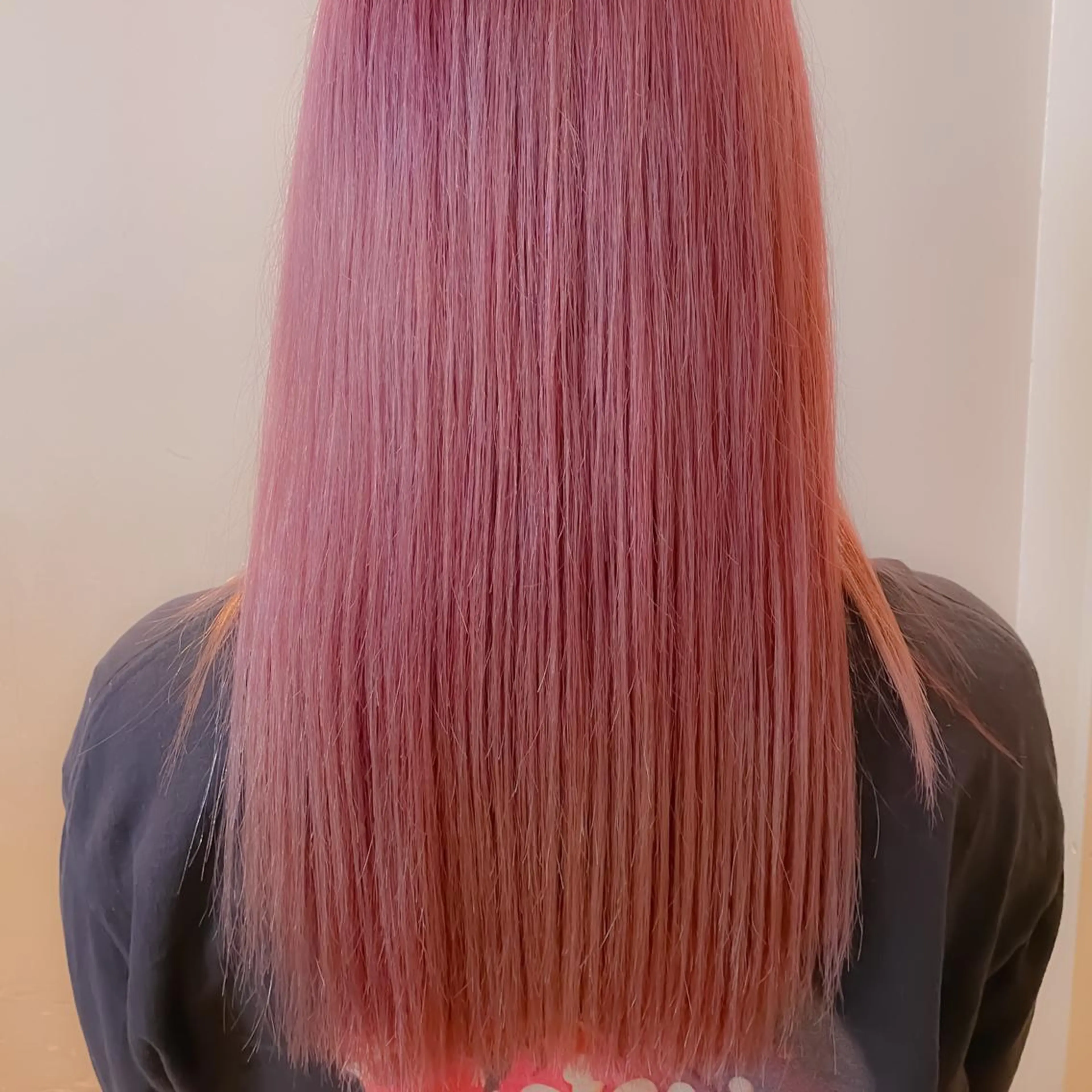セミロング モードケイズJR尼崎 トップサロンD板垣のヘアスタイル