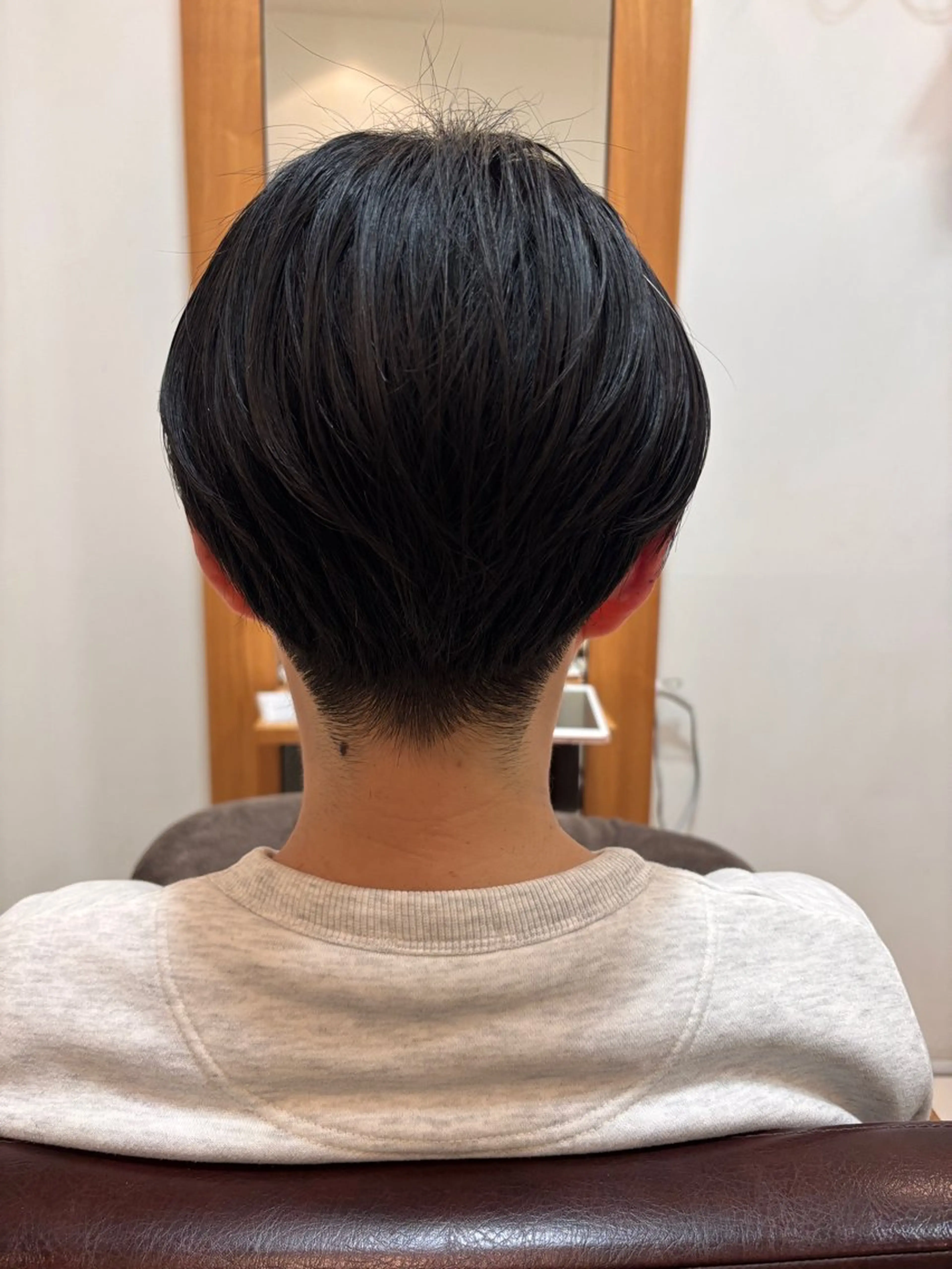 ショート シンセティックヘアデザイン所属・吉井 愛のヘアスタイル