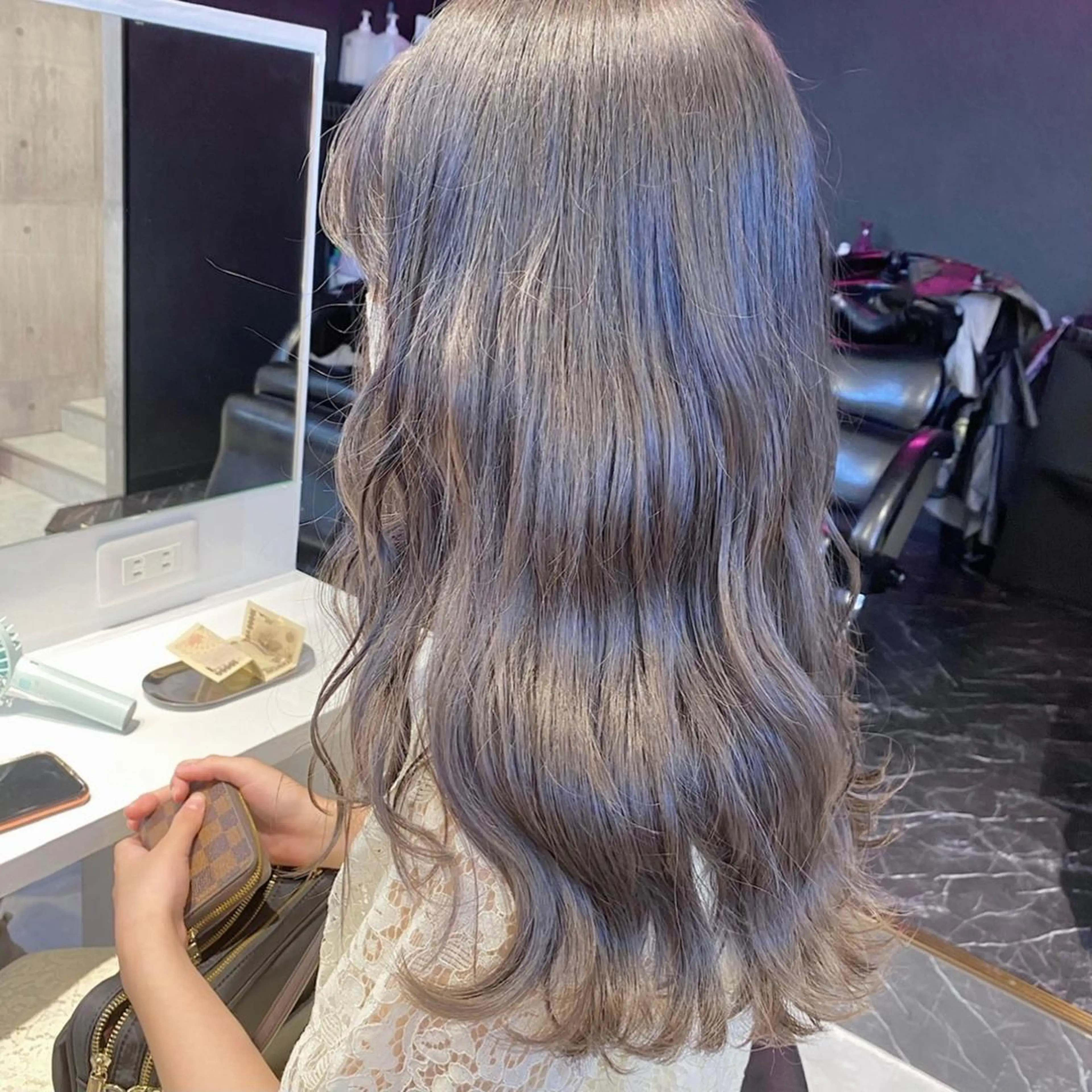 ミディアム カラー ヘアアレンジ メンズ キッズ お悩み解決美容師 💐AMIのヘアスタイル