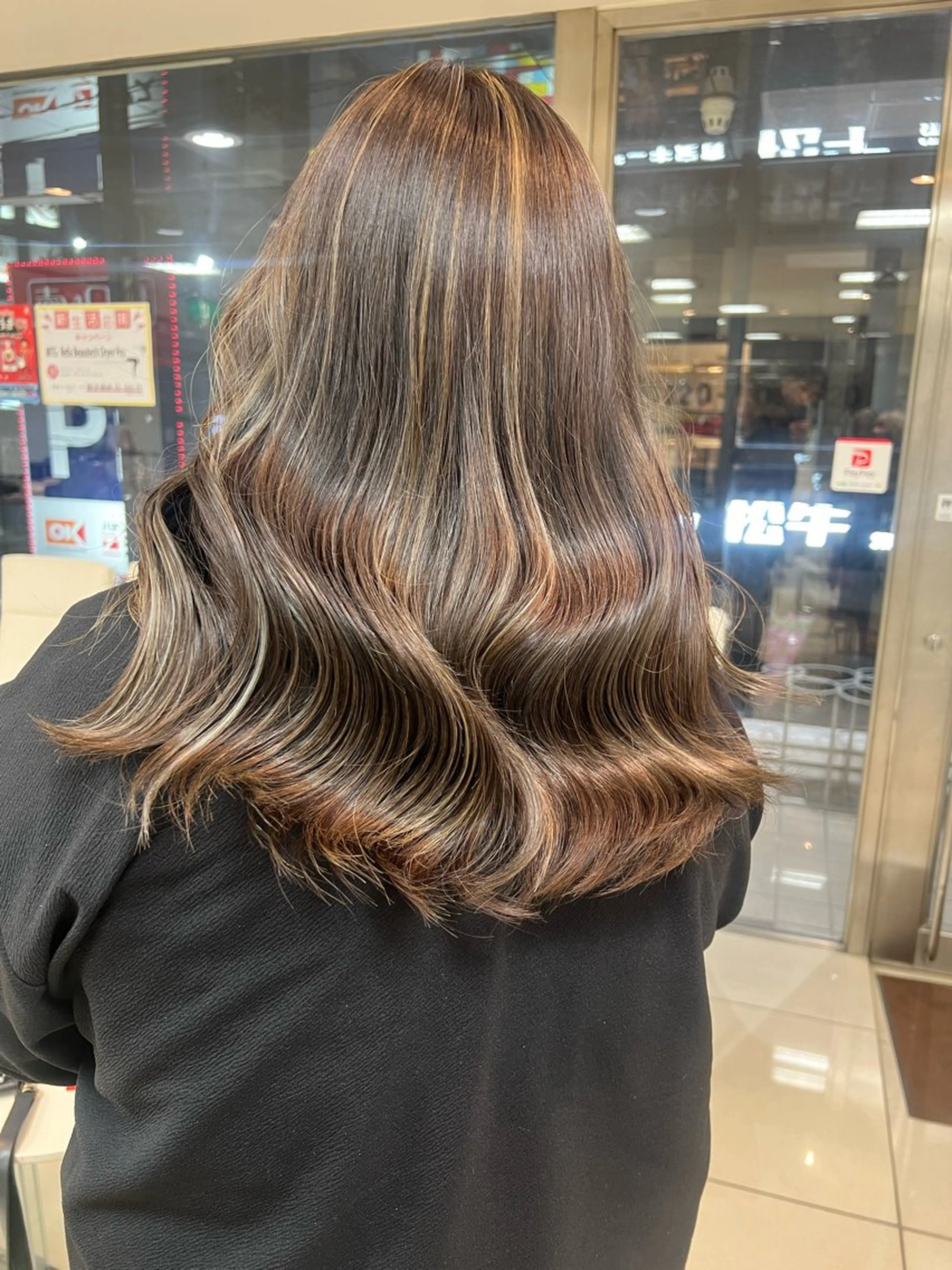 カラー ハイライトカラー ️🫧 ꒰ঌ丸岡美空໒꒱のヘアスタイル