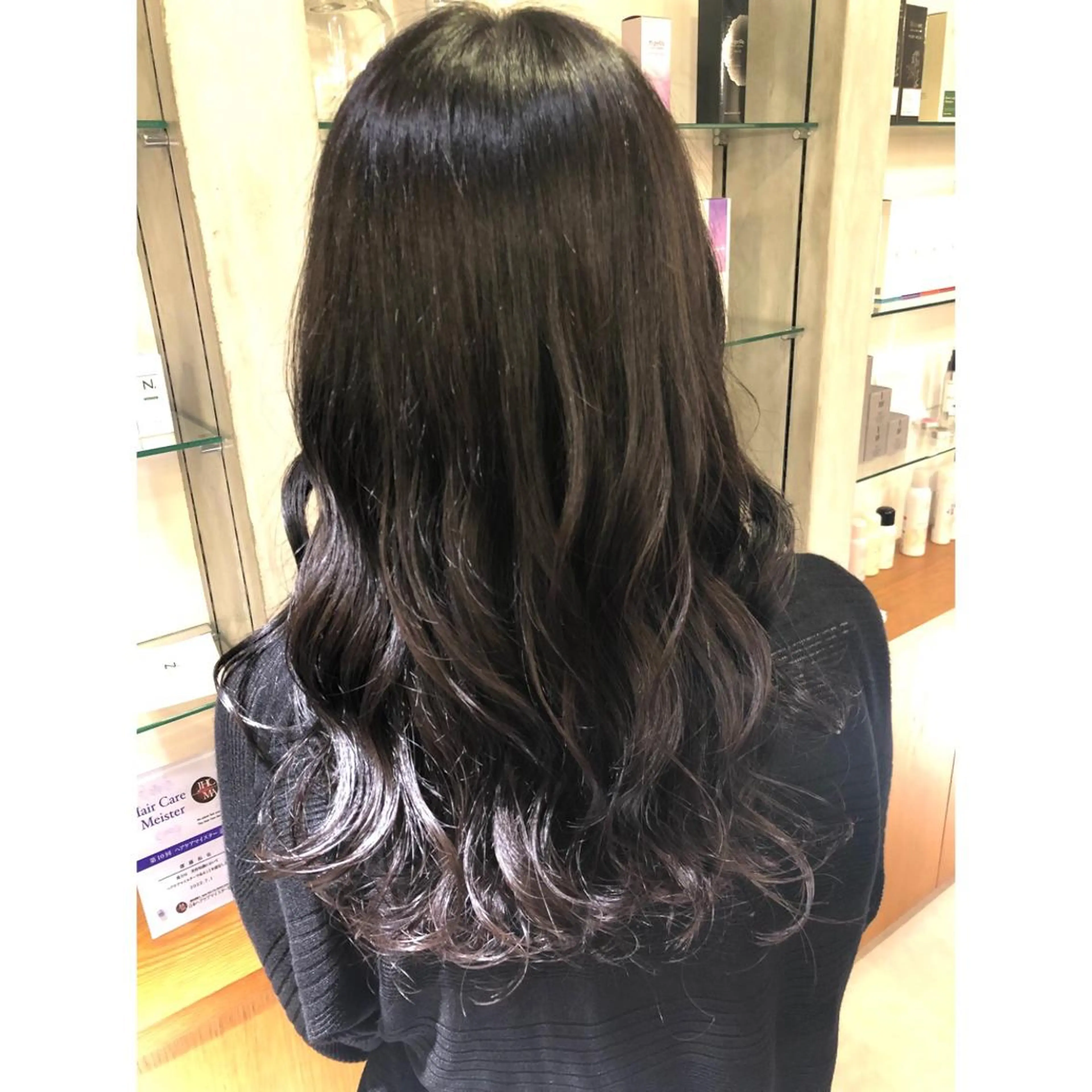 カラー アッシュ アッシュグレー 黒髪 透明感カラー カット ヘアカラー リンダ所属・ベージュ/ボブ /縮毛矯正/スズキのヘアスタイル