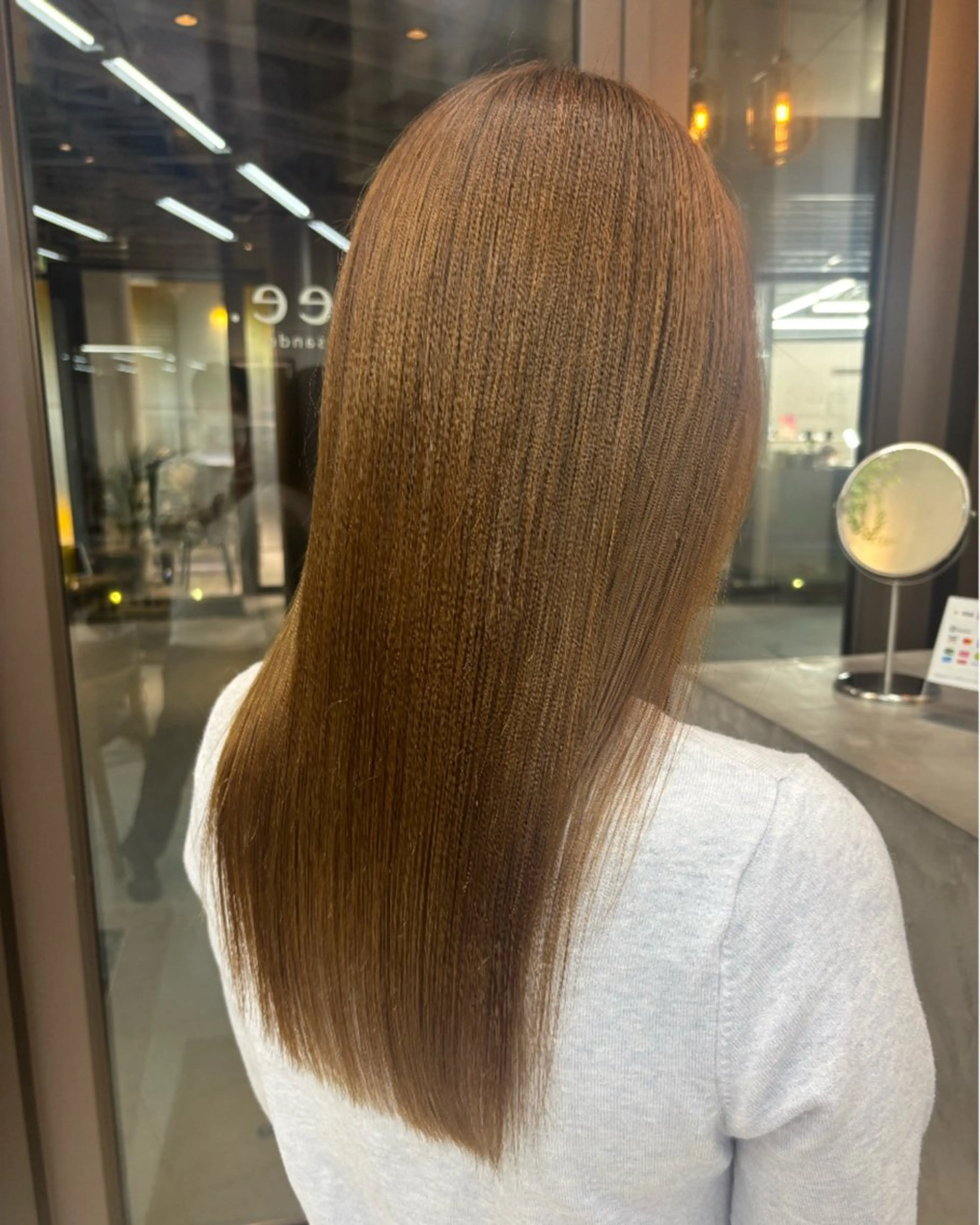 ロング 透明感抜群オリーブ/ ショウキのヘアスタイル