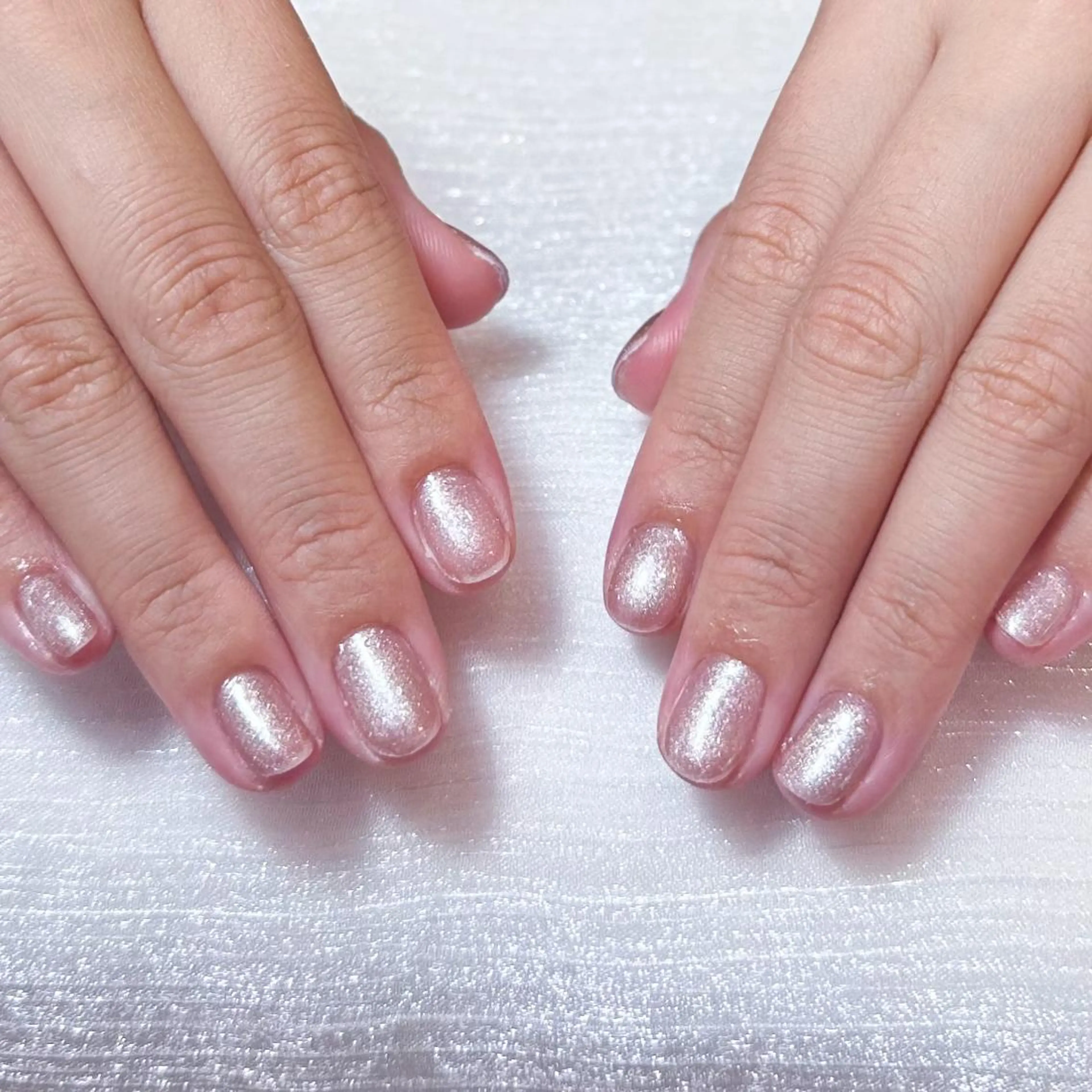 ネイル アートネイル オーロラネイル ガーリー キラキラネイル 韓国ネイル ハンドネイル DIAMOND 💅のネイルデザイン
