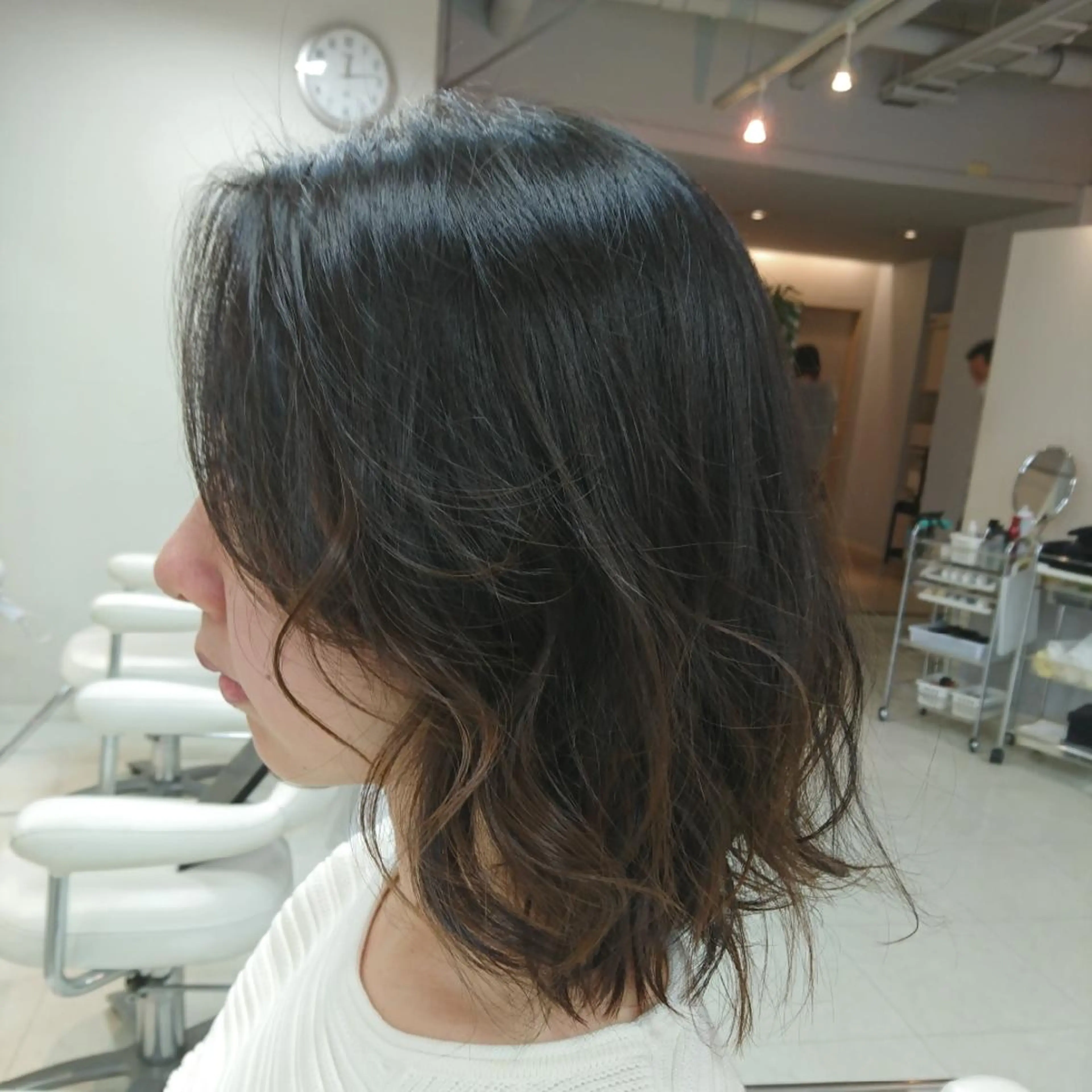 ミディアム ミディアムパーマ カット ヘアカラー nagane sayakaのヘアスタイル