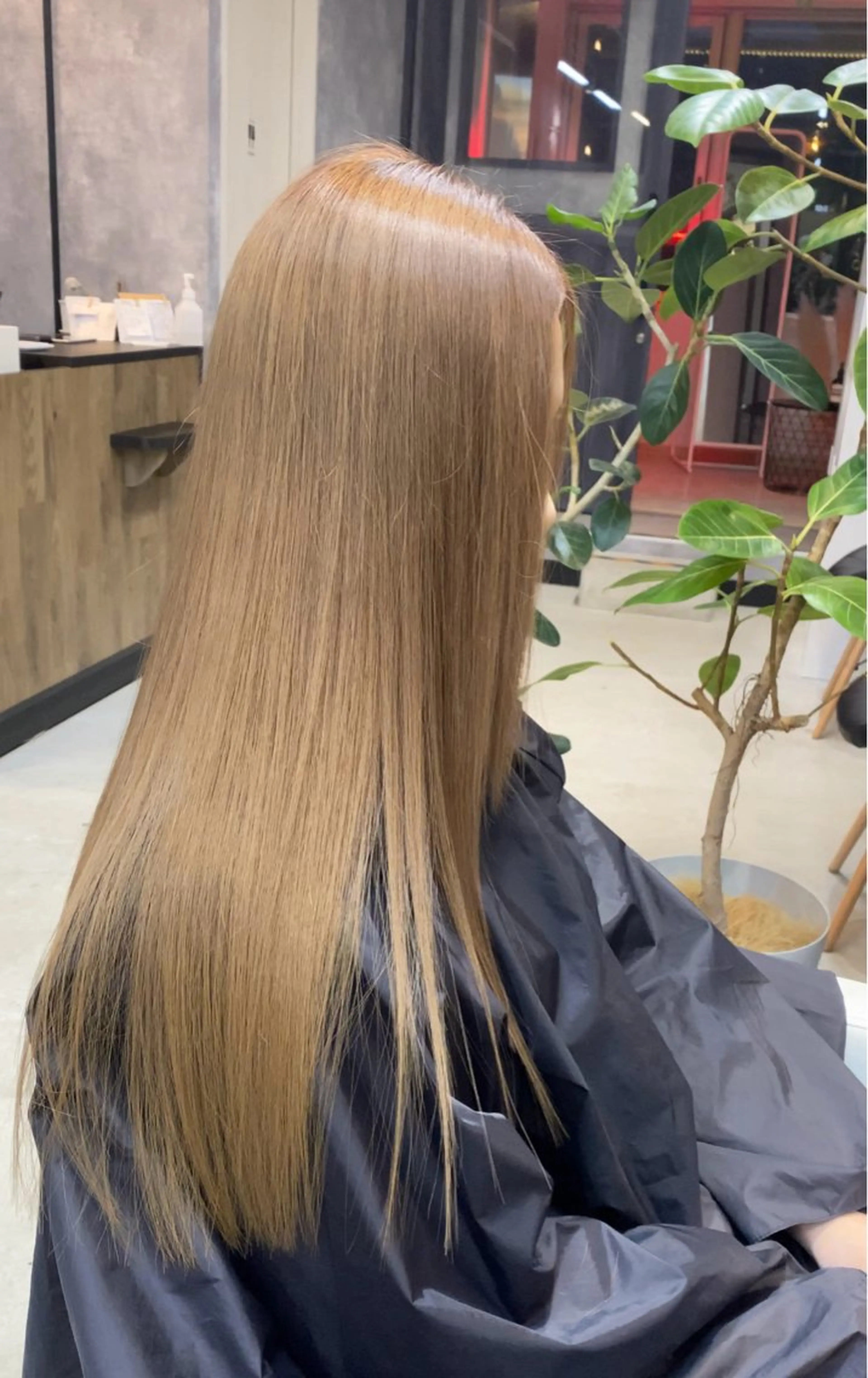 ロング カット ヘアカラー en Siena所属・en Siena エンシエナのヘアスタイル