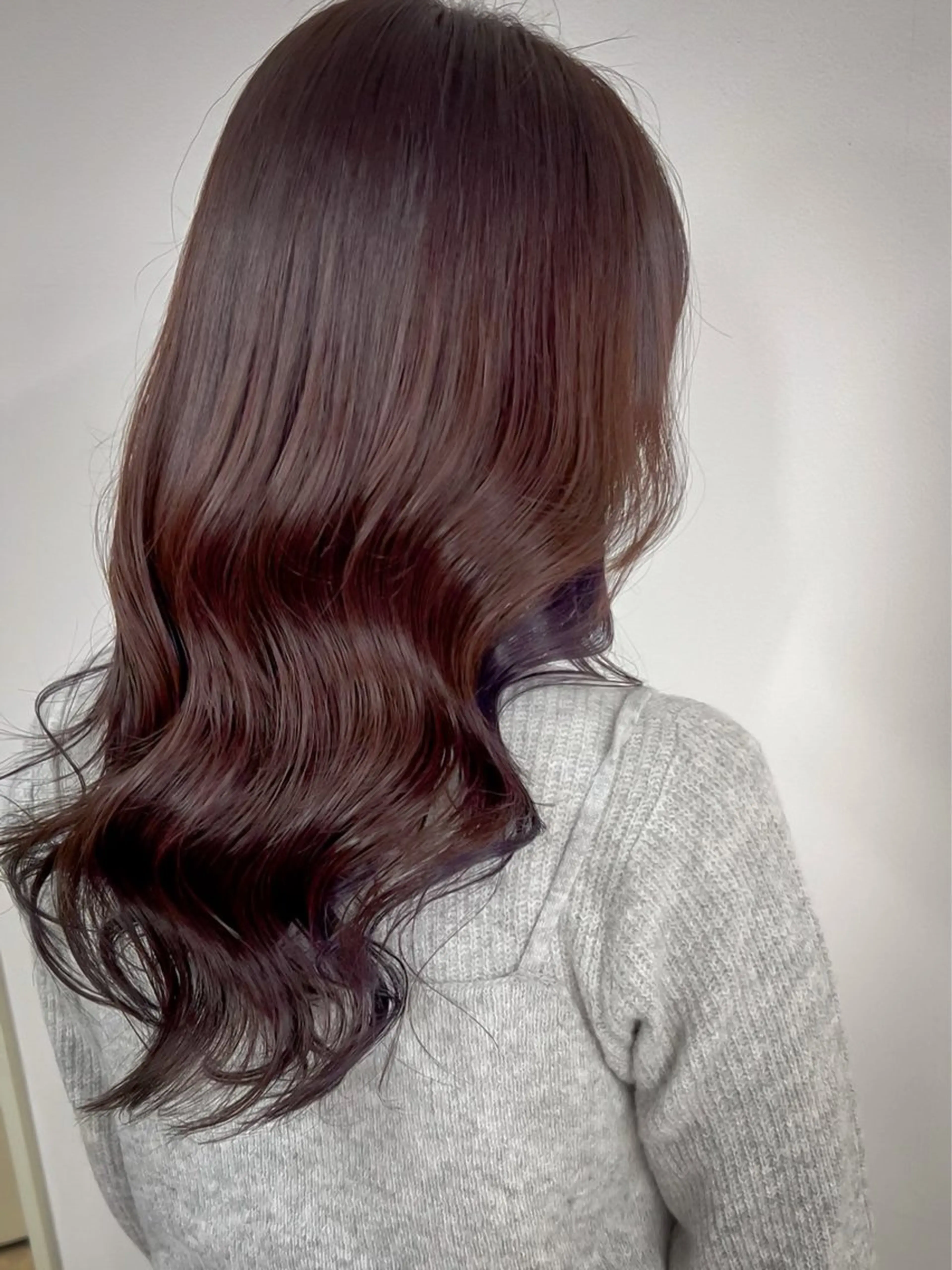 ロング カラー ブラウンカラー ロング カット ヘアカラー トリートメント 🥇近藤 恭輔🥇 Recharme新保のヘアスタイル