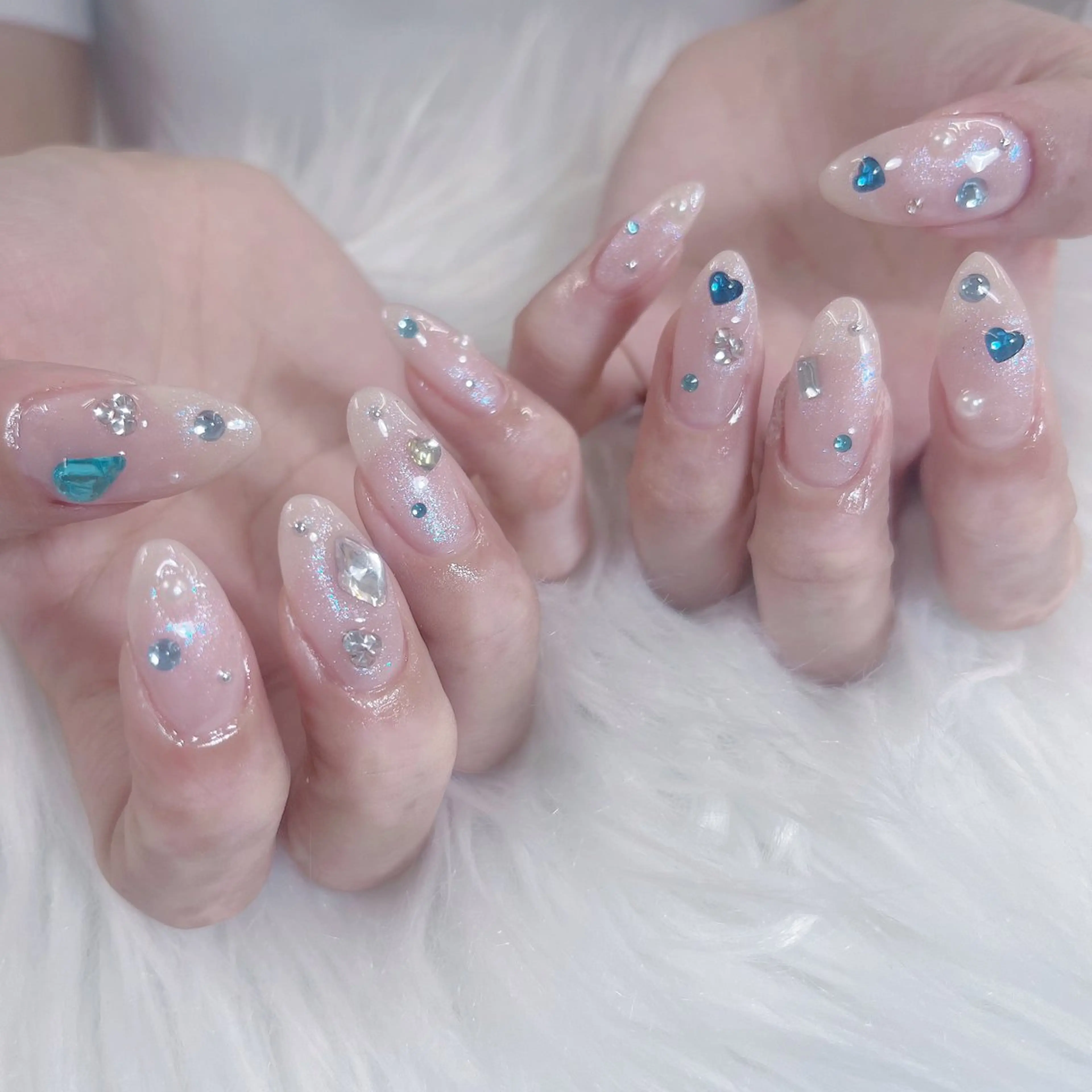 ネイル ハンドネイル Maya 🧊🫧‪のネイルデザイン