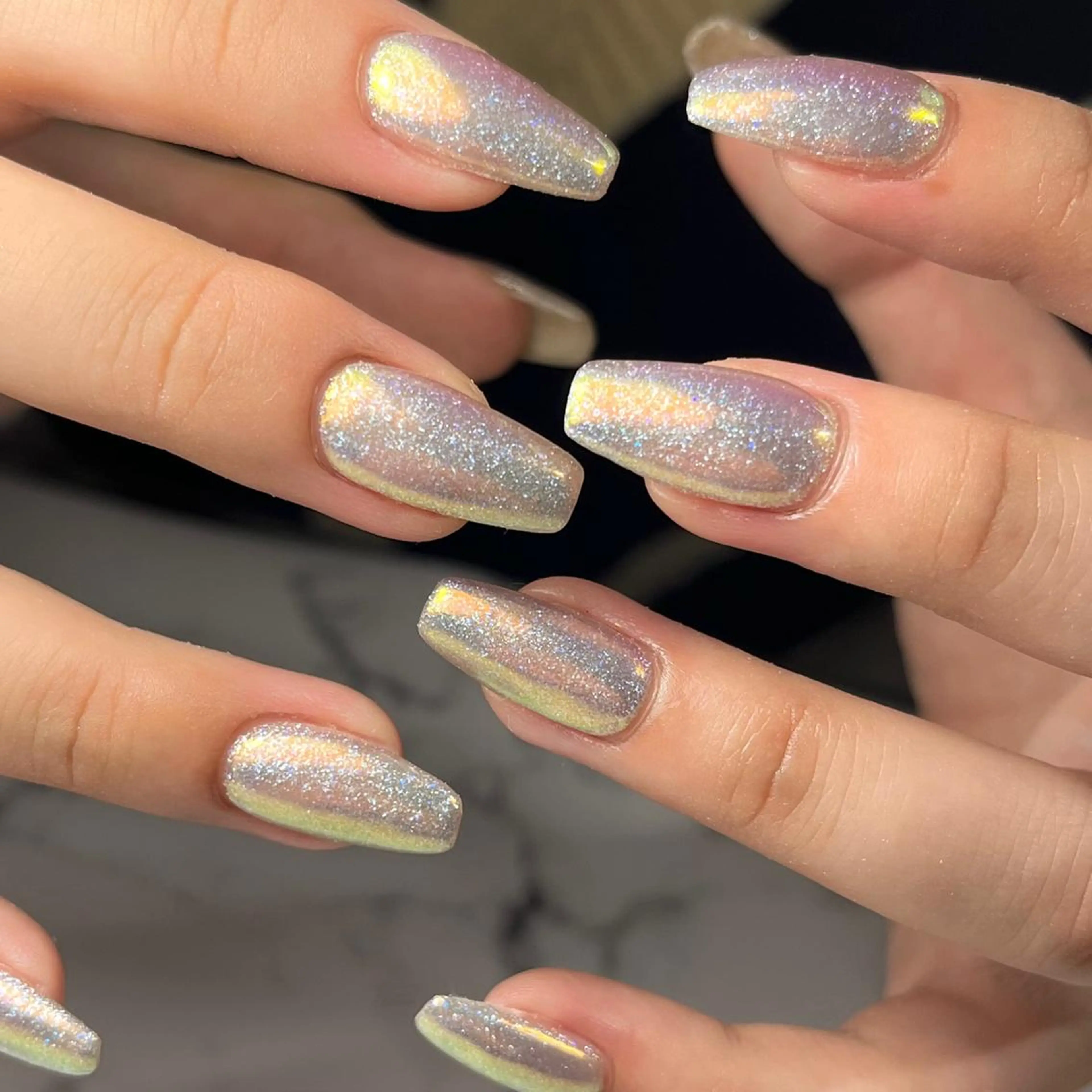 ネイル オーロラネイル 韓国ネイル ラメ(グリッター) ワンカラーネイル シンプルネイル ハンドネイル NAIL NOWのネイルデザイン