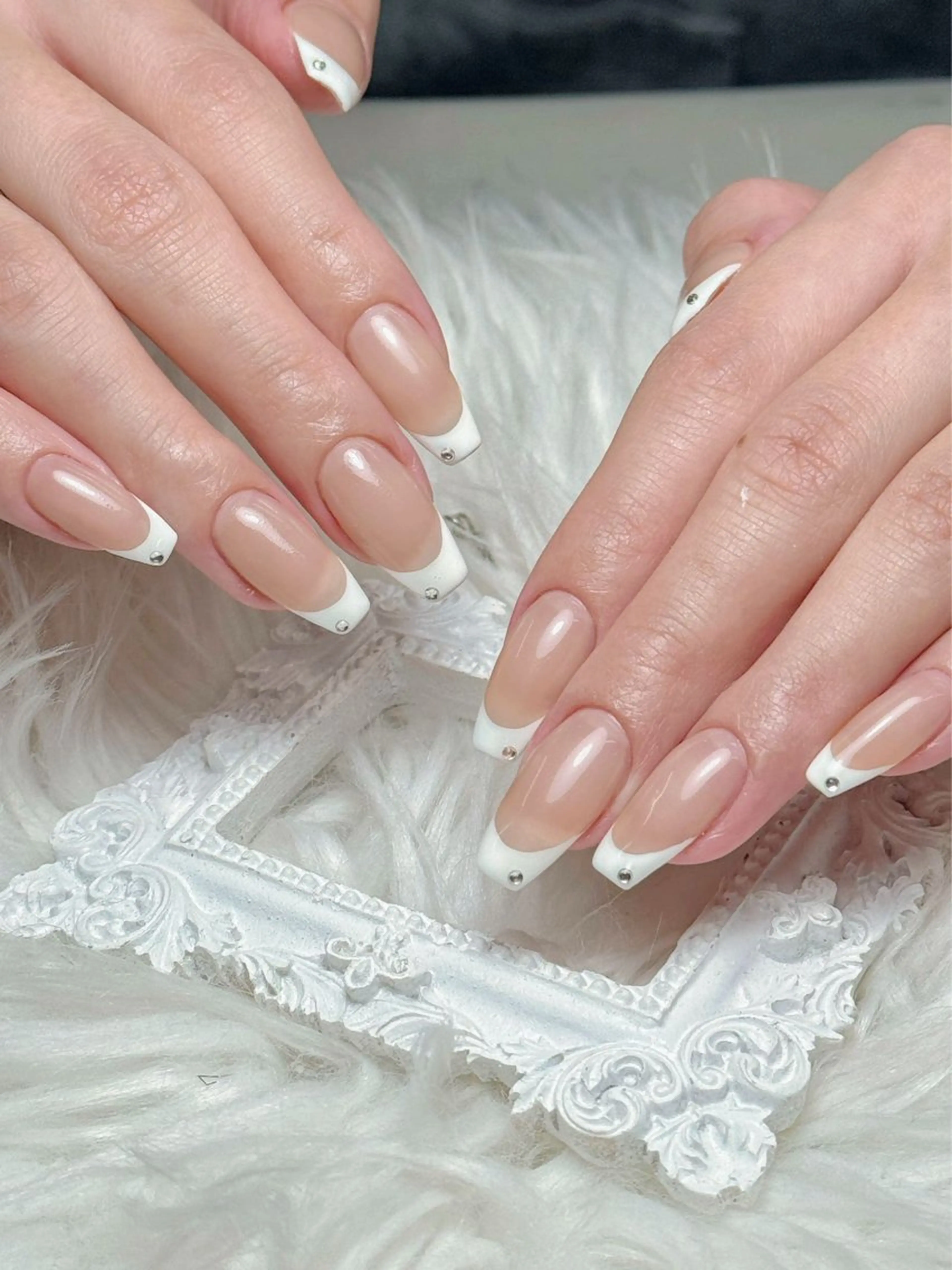 ネイル 長さ出し フレンチネイル ジェルネイル ガラスフレンチ 韓国ネイル ハンドネイル ハンドケア For U nail スカルプ専門店のネイルデザイン