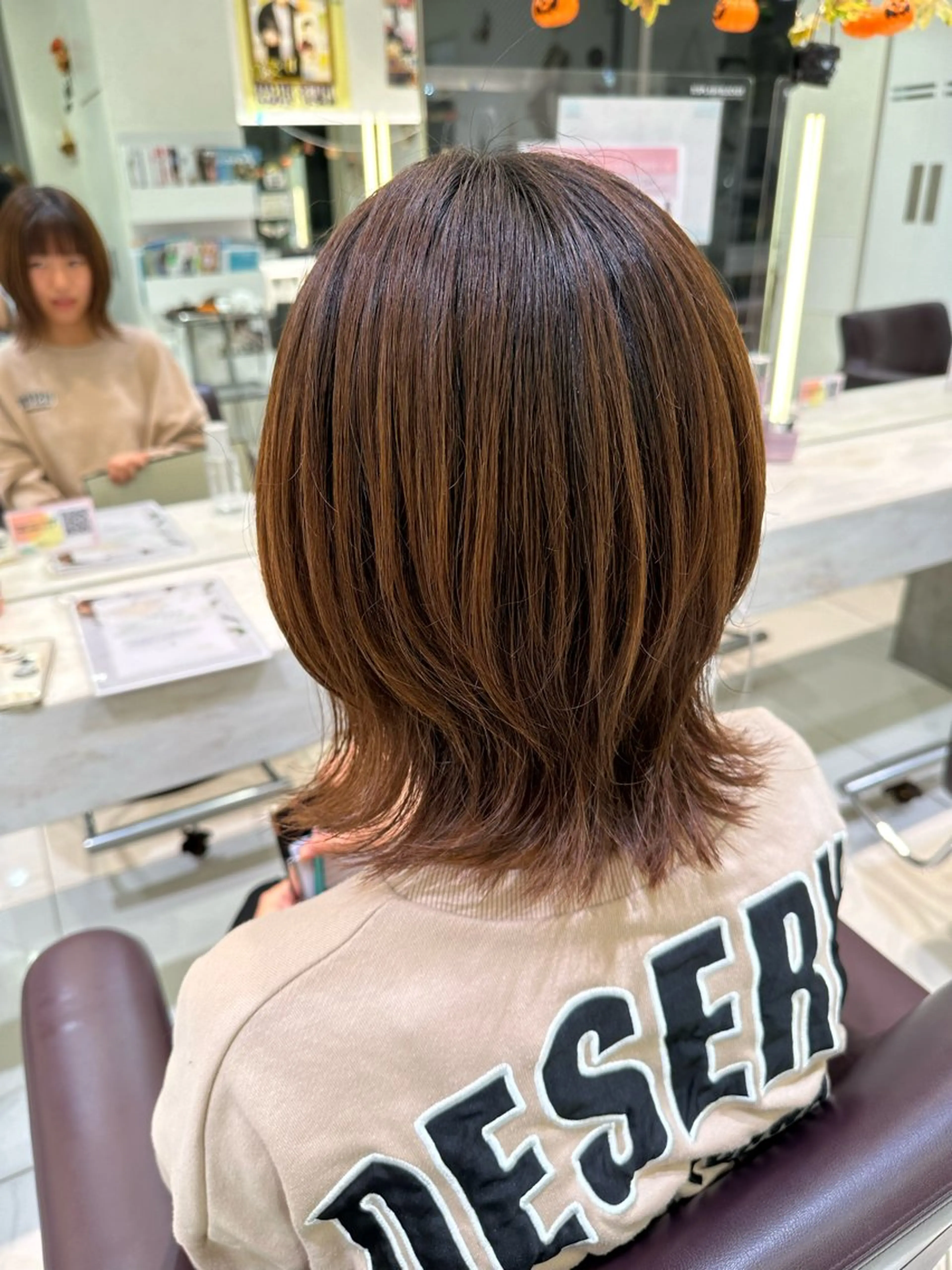 ショート ボブ くびれヘア ハイトーン/艶カラー /透明感カラー/みなのヘアスタイル