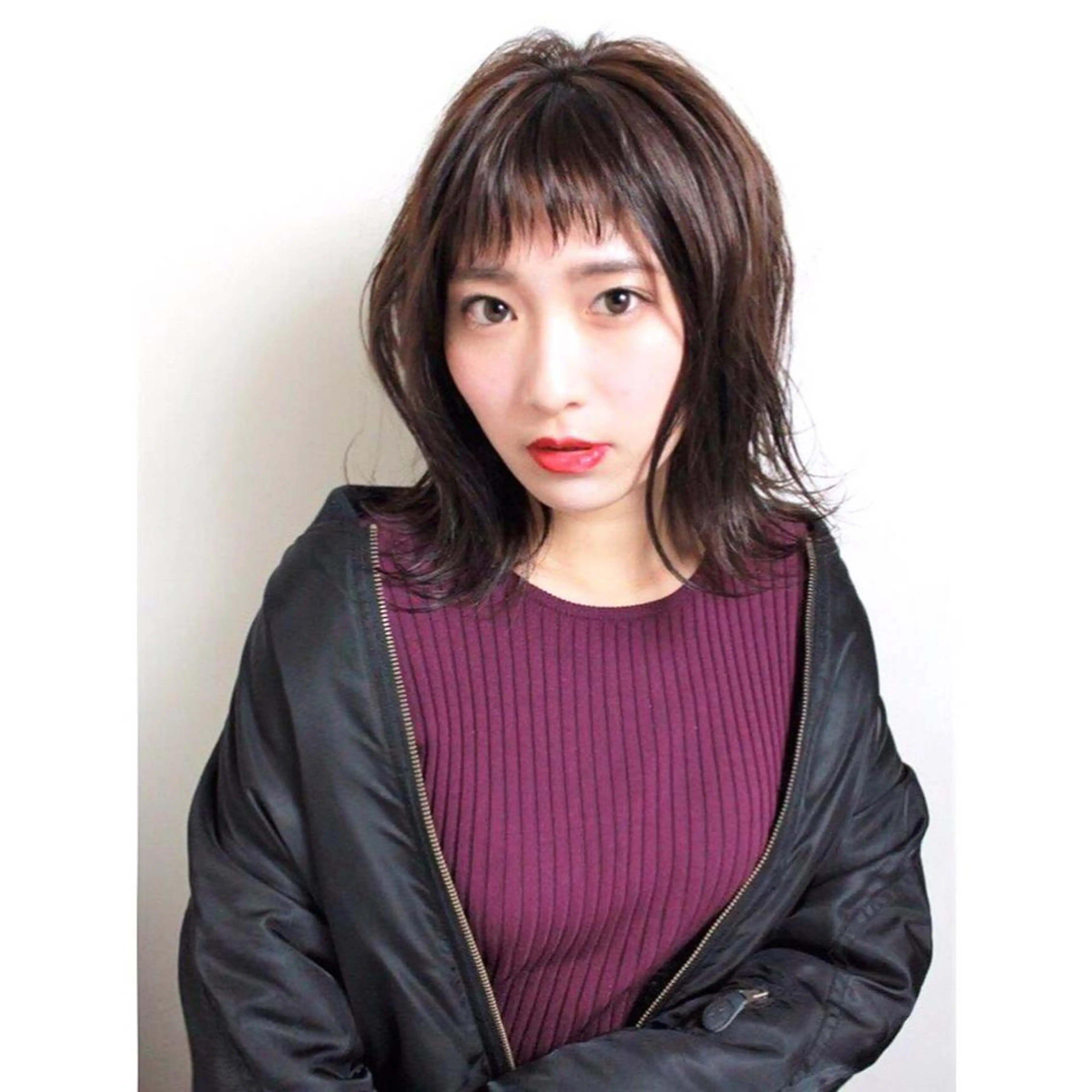 ミディアム カラー 外ハネヘア TONI&GUY福岡天神所属・牧野 美波のヘアスタイル