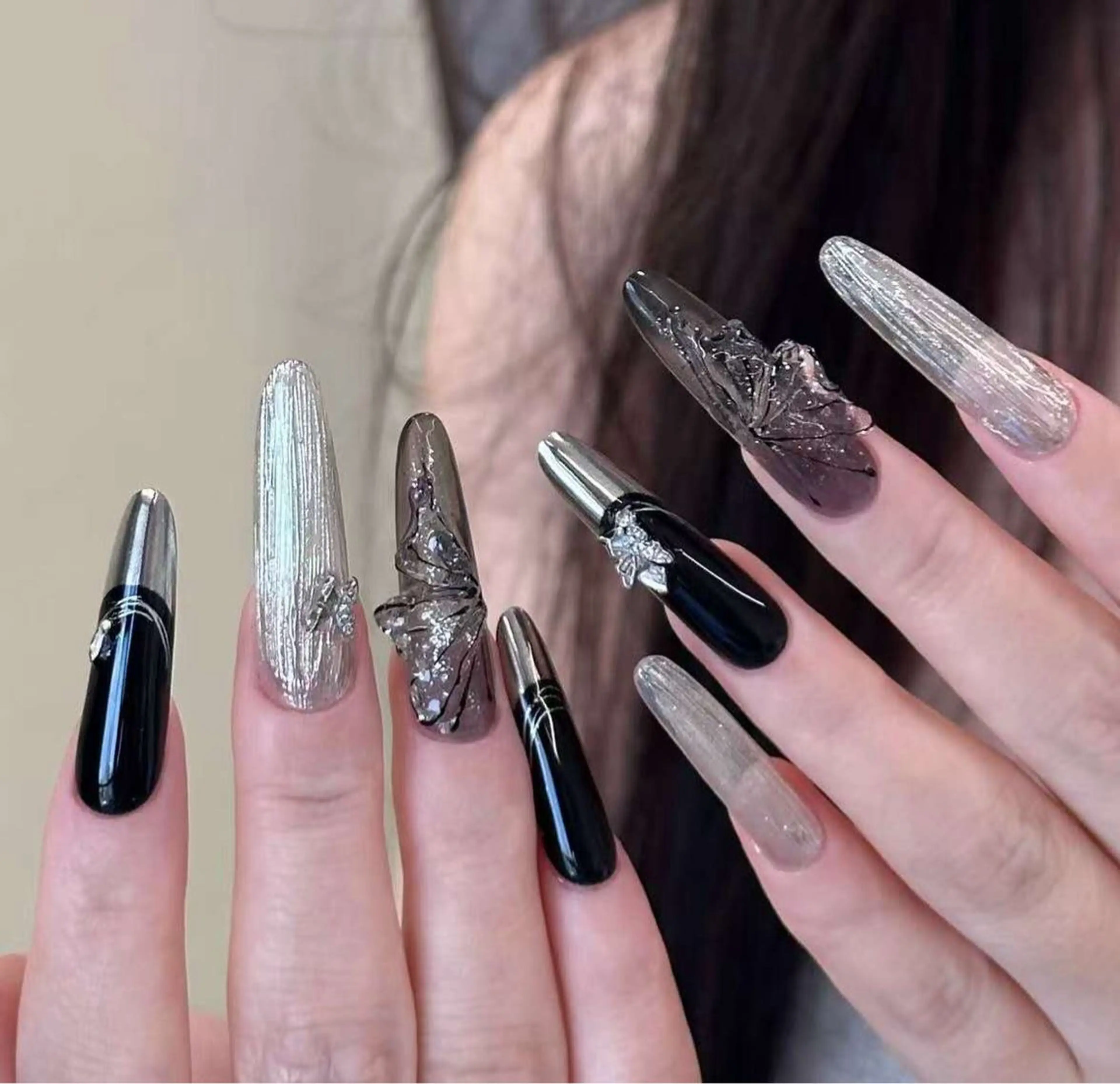 ネイル オーロラネイル フラワーネイル フットネイル フレンチネイル ジェルネイル ハンドネイル 相沢 さやかのネイルデザイン