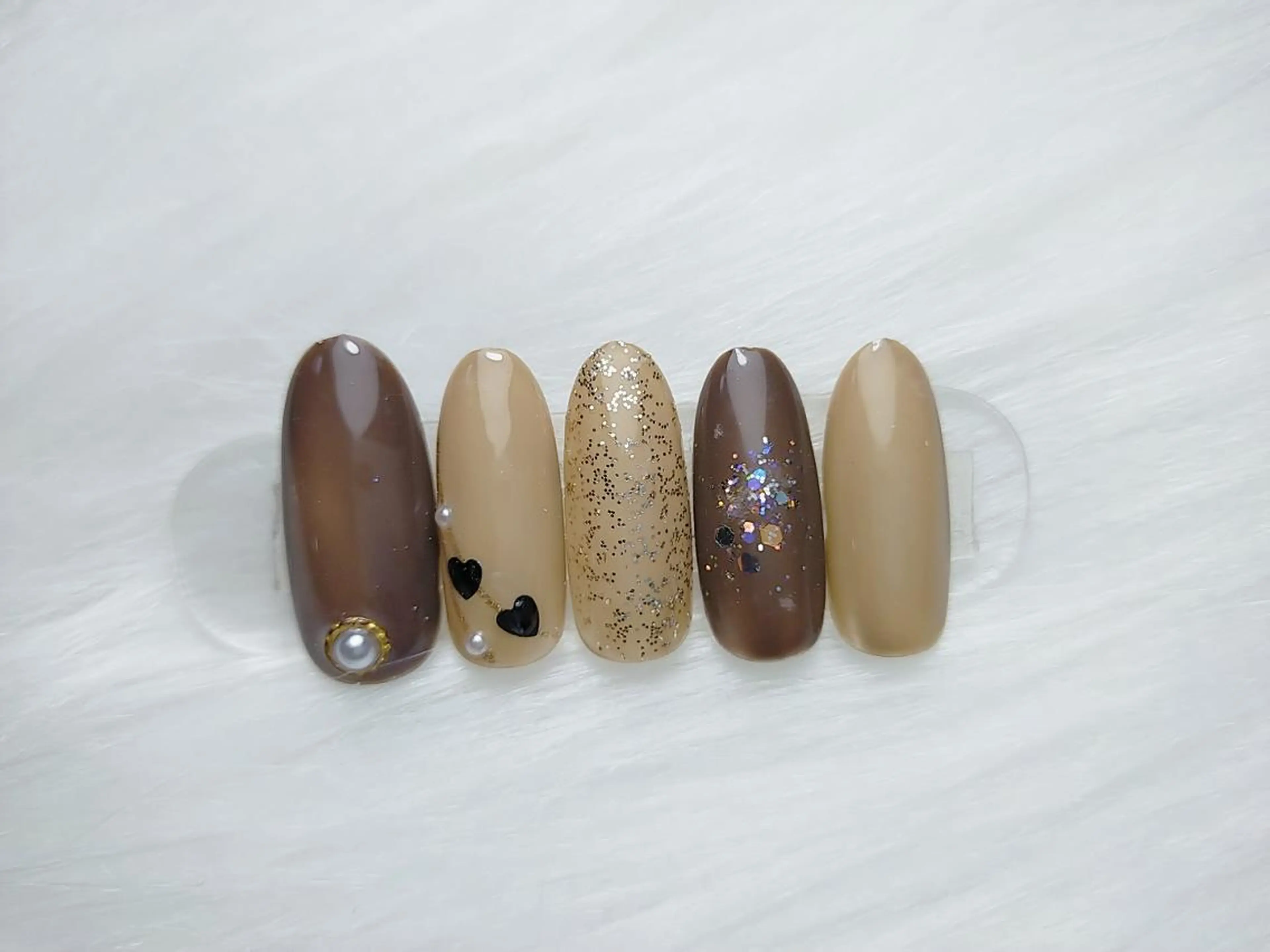ネイル バレンタイン ハンドネイル 🎀Yumi✨ 長さ出し専門のネイルデザイン