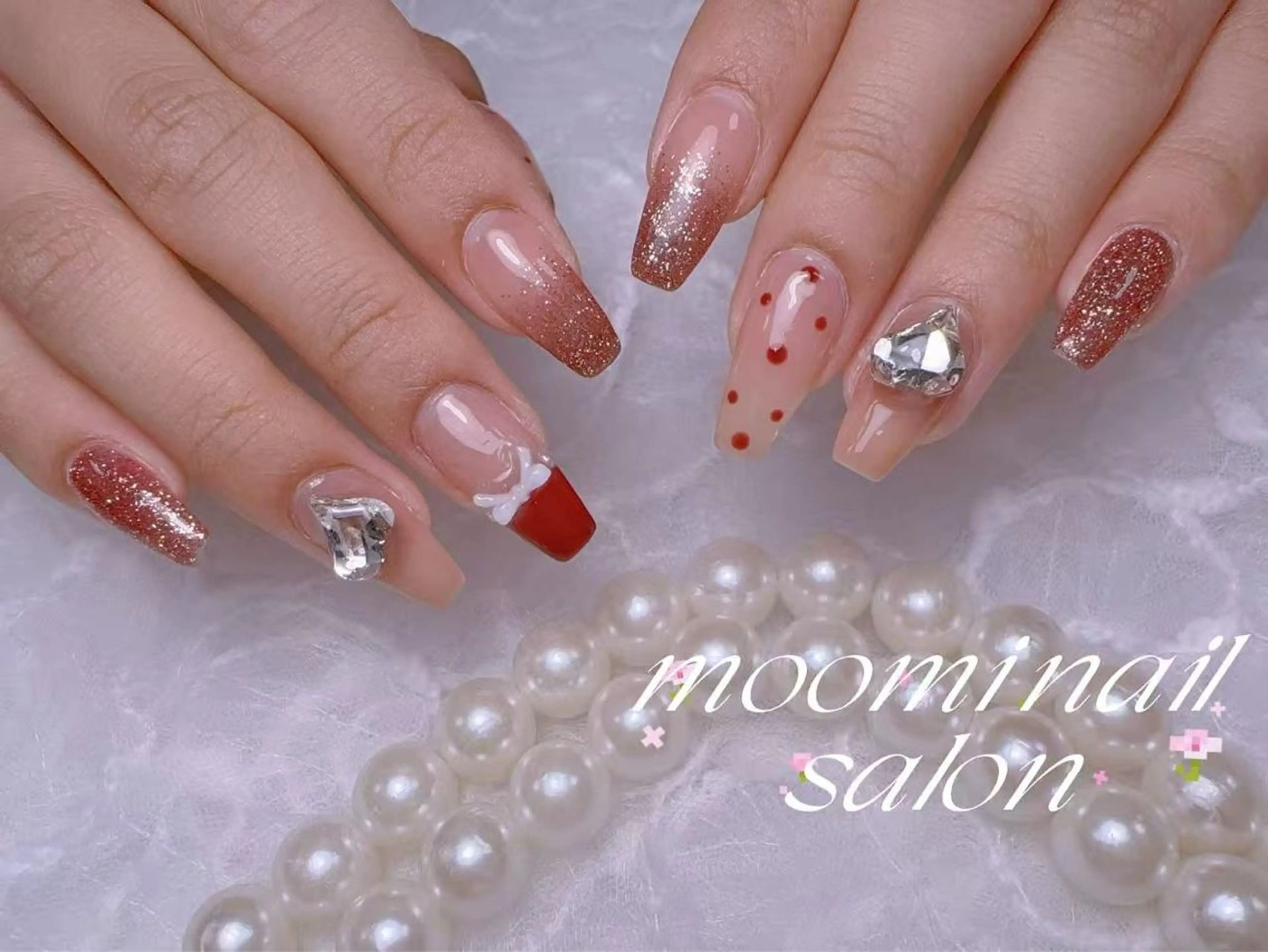 ロング ハンドネイル Moomi あずりのネイルデザイン