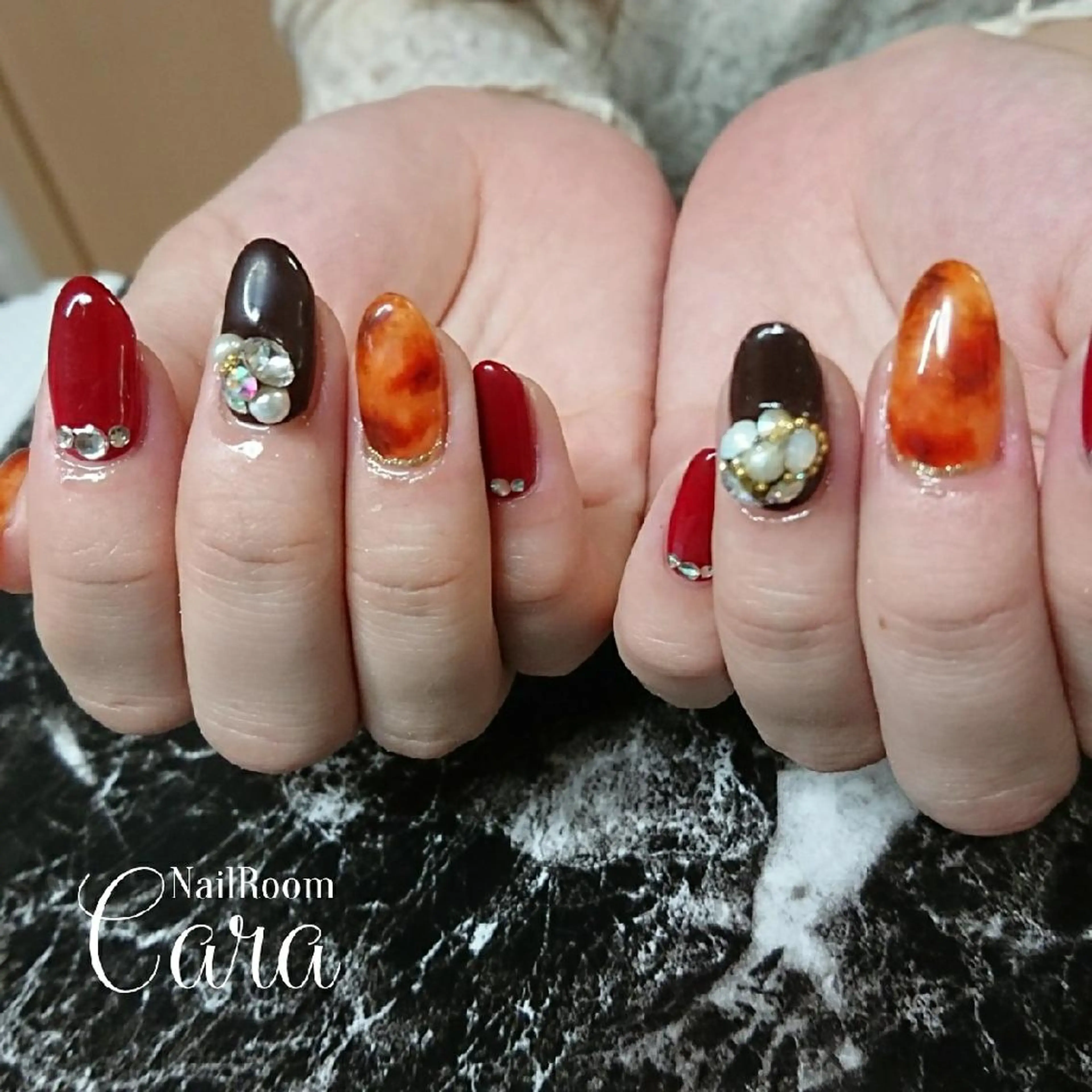 ネイル instinkt_ Mio Mizunoのネイルデザイン