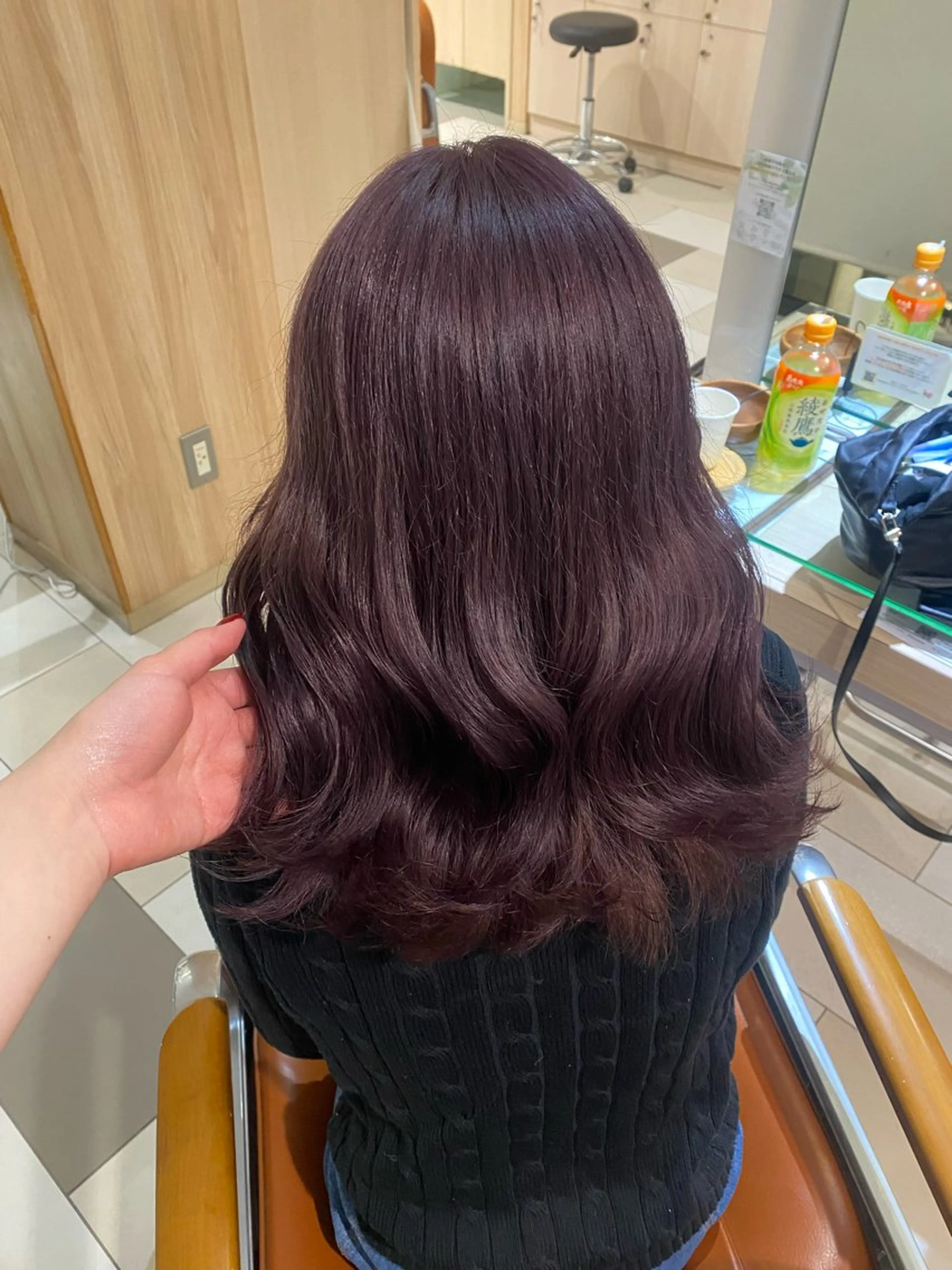 カラー 🦋‪ハイトーンカラ ー🦋‪熊田 史織のヘアスタイル