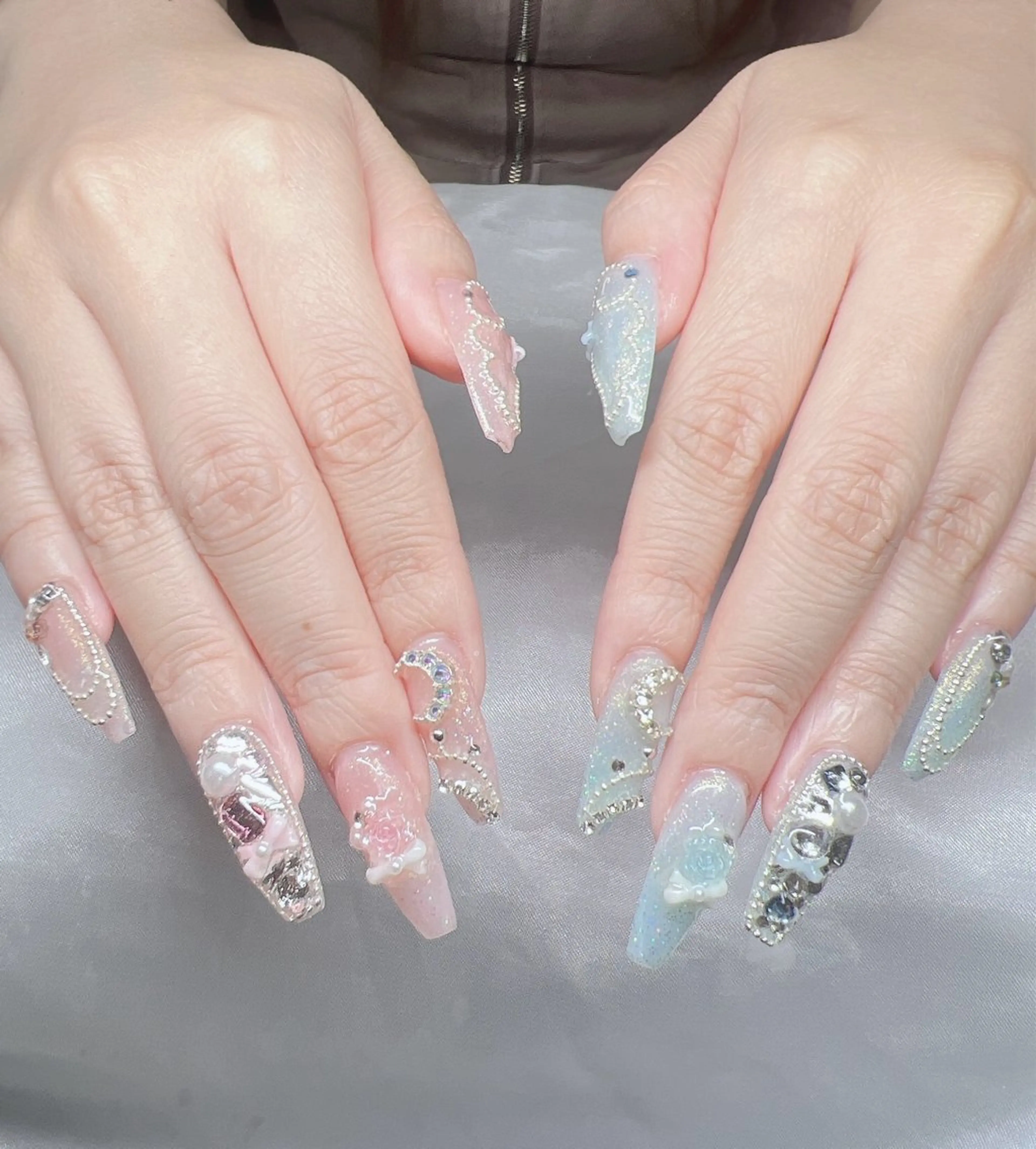 ネイル 長さ出し グラデーション キラキラネイル マグネットネイル ニュアンスネイル ハンドネイル Lee Nails チップ長さだし専門店のネイルデザイン