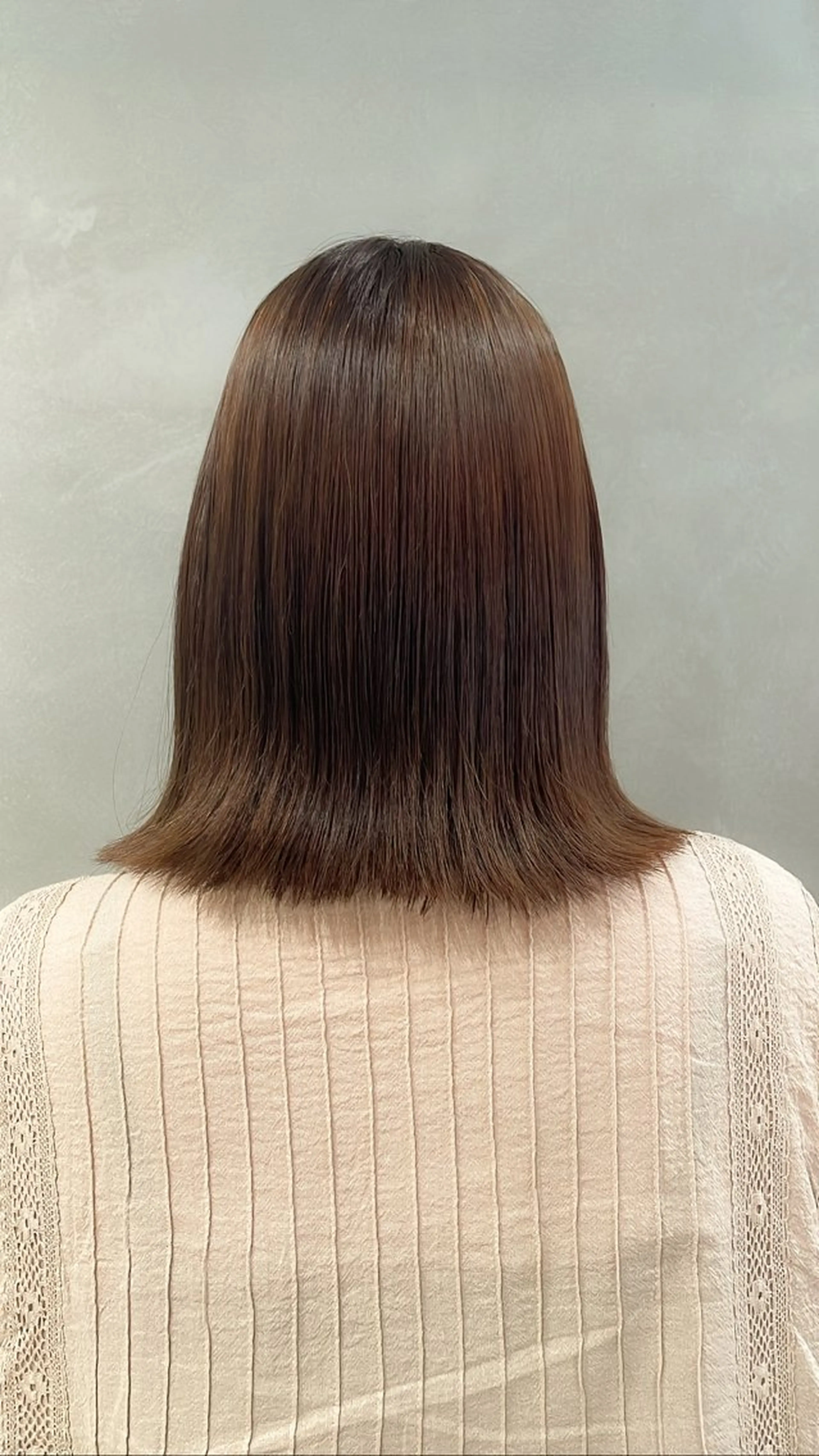ミディアム パーマ 外ハネヘア AMRITA omotesando所属・都築 菜美のヘアスタイル