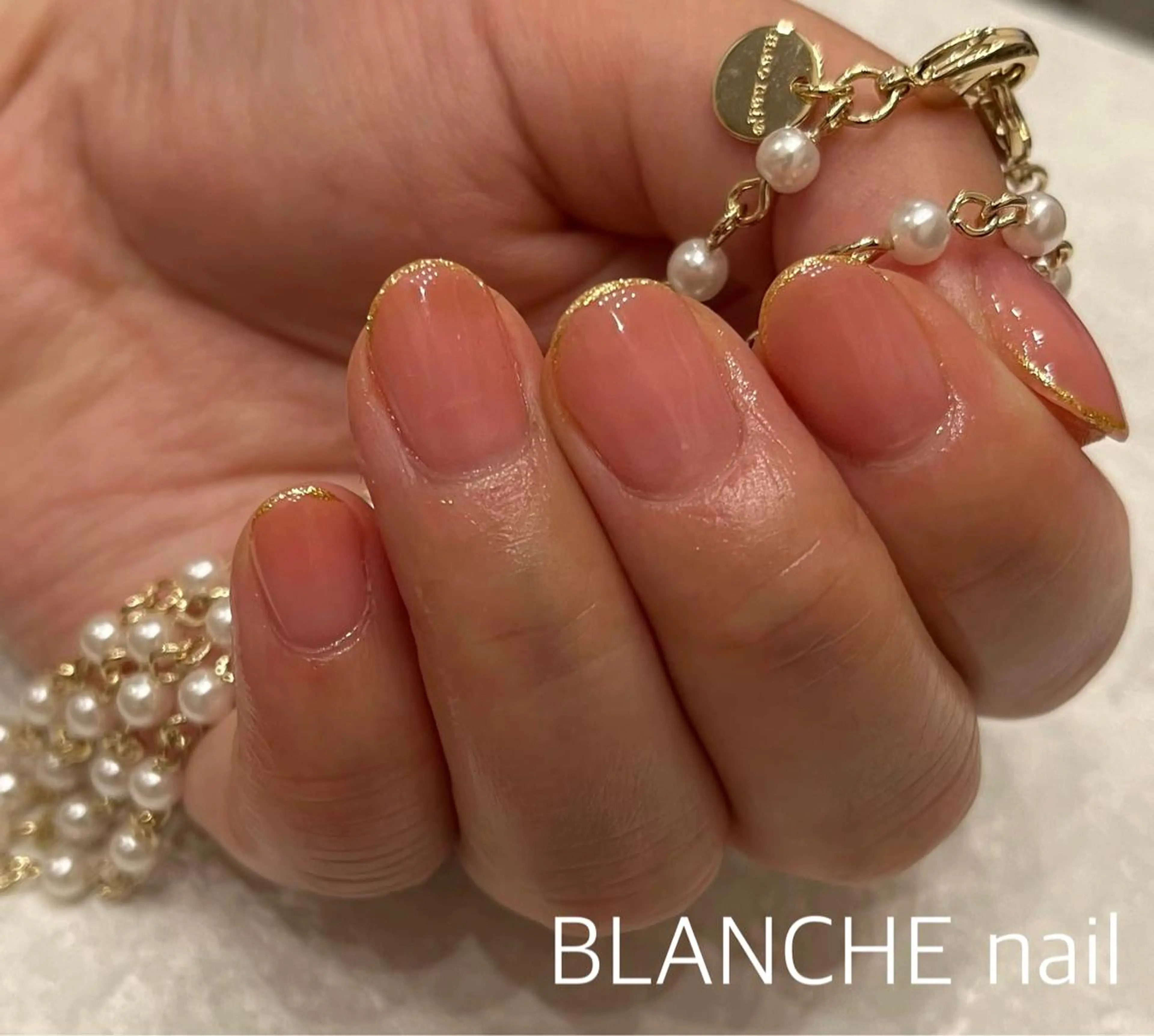 ネイル BLANCHE Nailのネイルデザイン