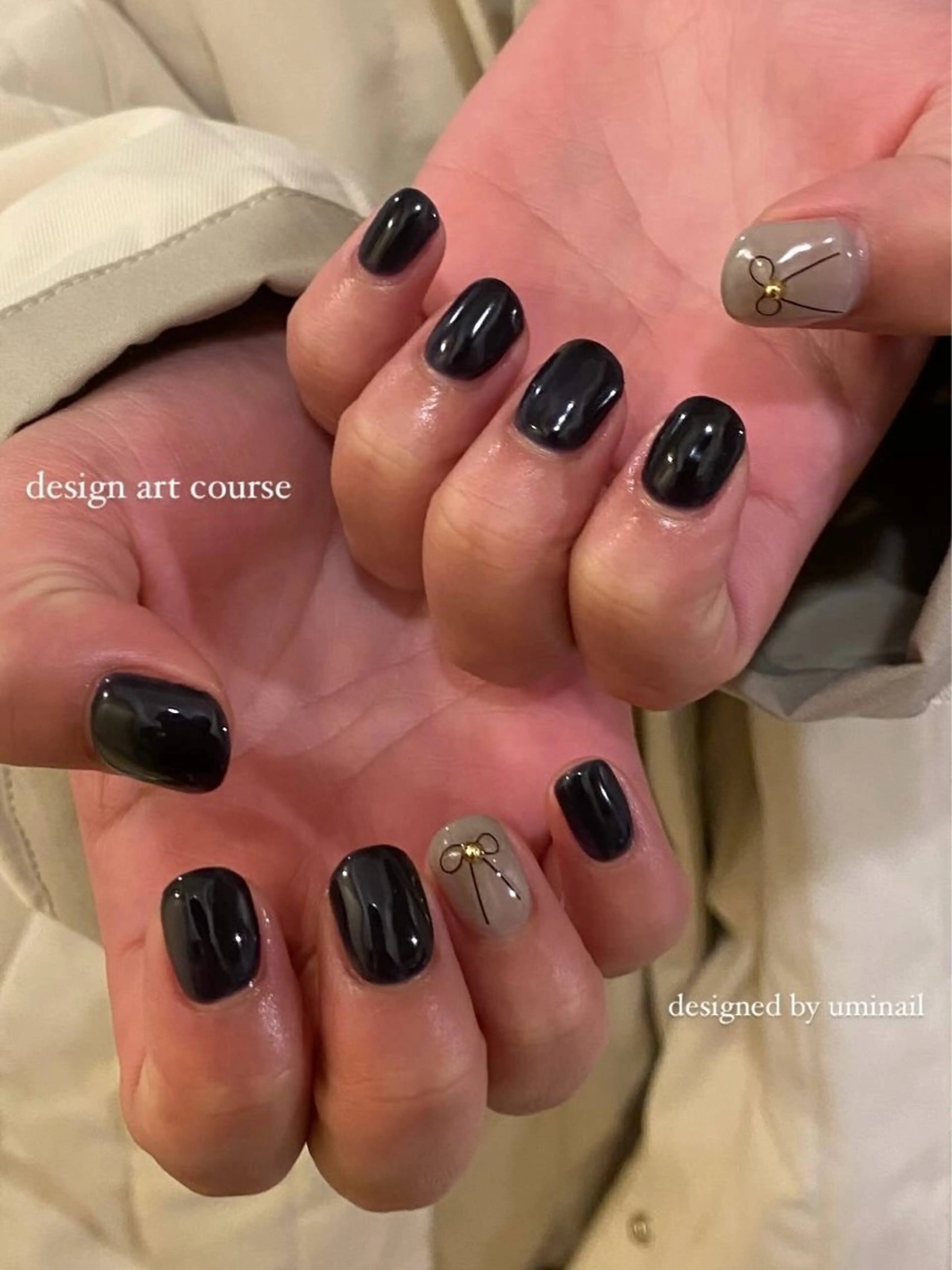 ネイル アートネイル ネイビー ワンカラーネイル リボン umi nailのネイルデザイン