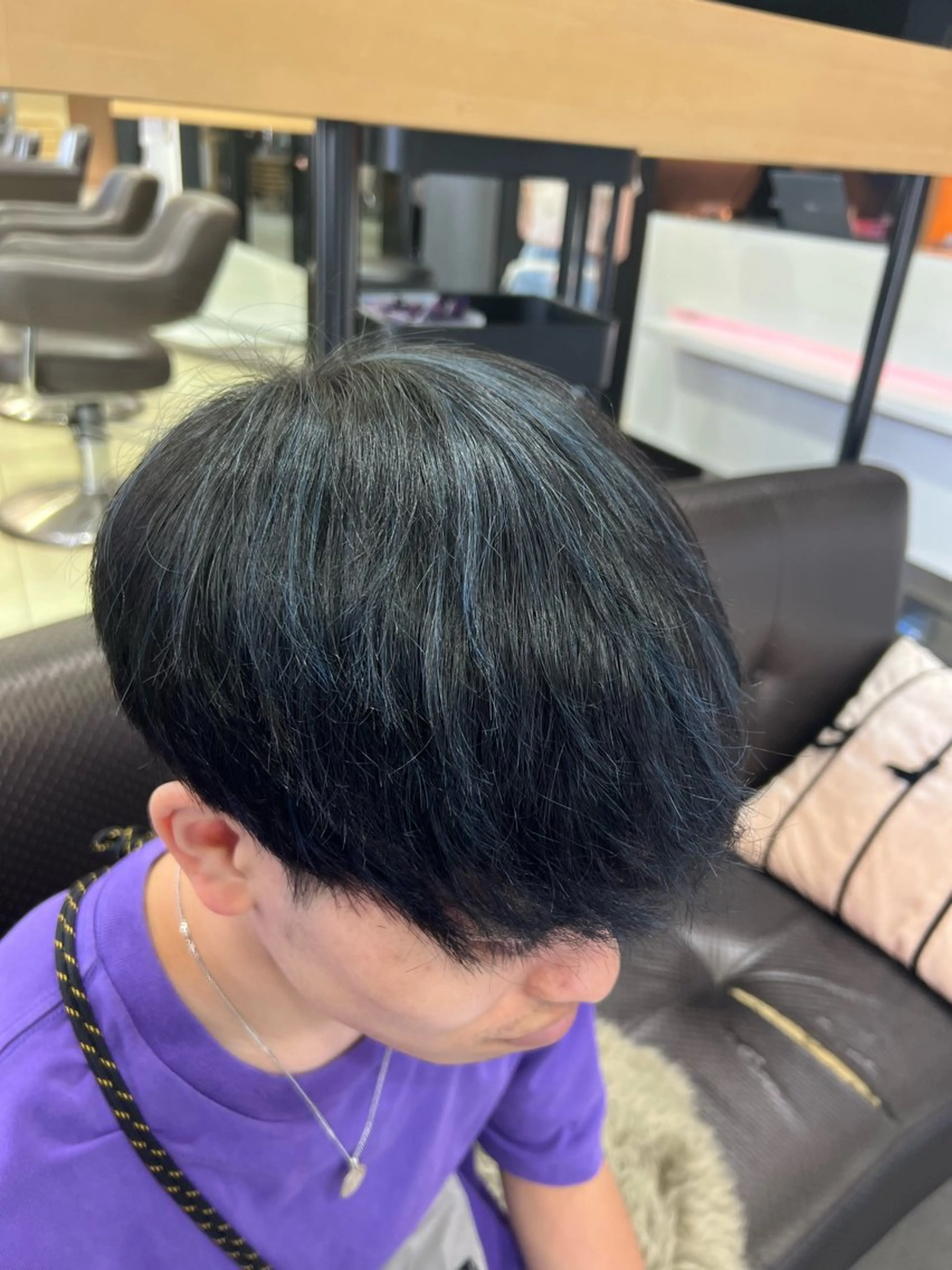 カラー メンズ メンズメッシュ メッシュ シルバー カット ヘアカラー パーマ 韓国ヘアダウンパーマ シャドウパーマ/航太のヘアスタイル