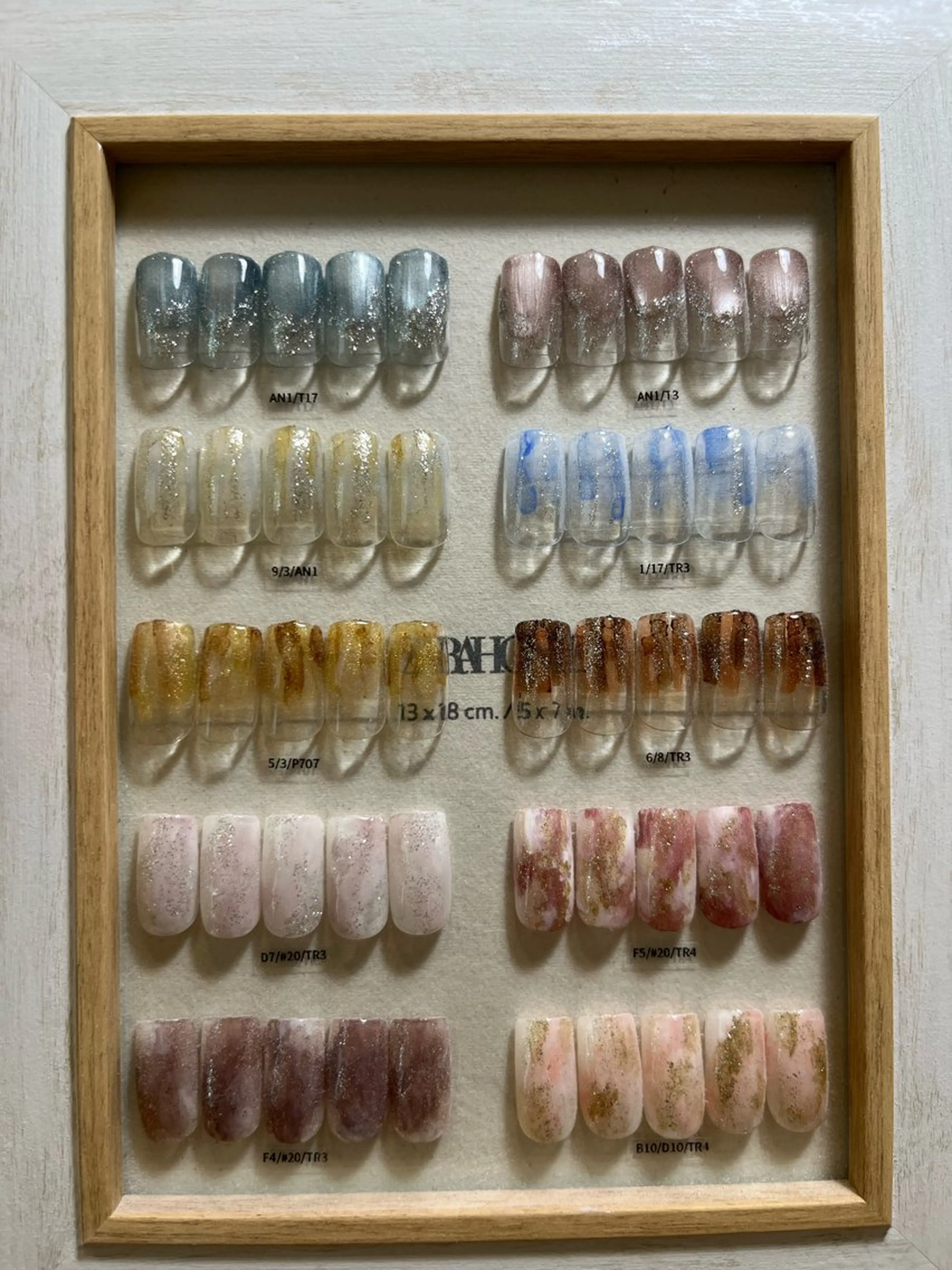 ネイル ハンドネイル twin. Arisaのネイルデザイン