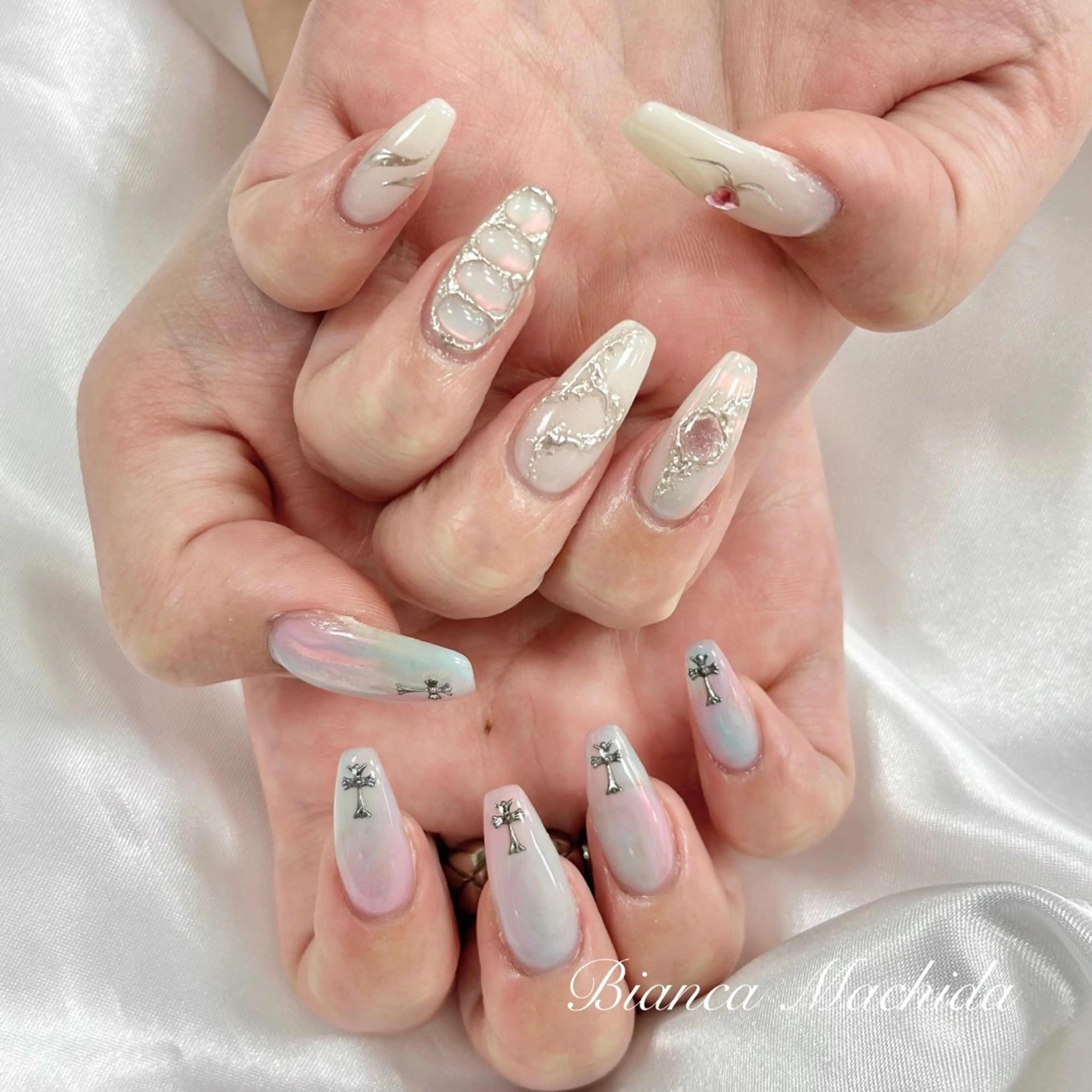 ネイル 持ち込み ハンドネイル Bianca👼🏻 OIKAWAのネイルデザイン