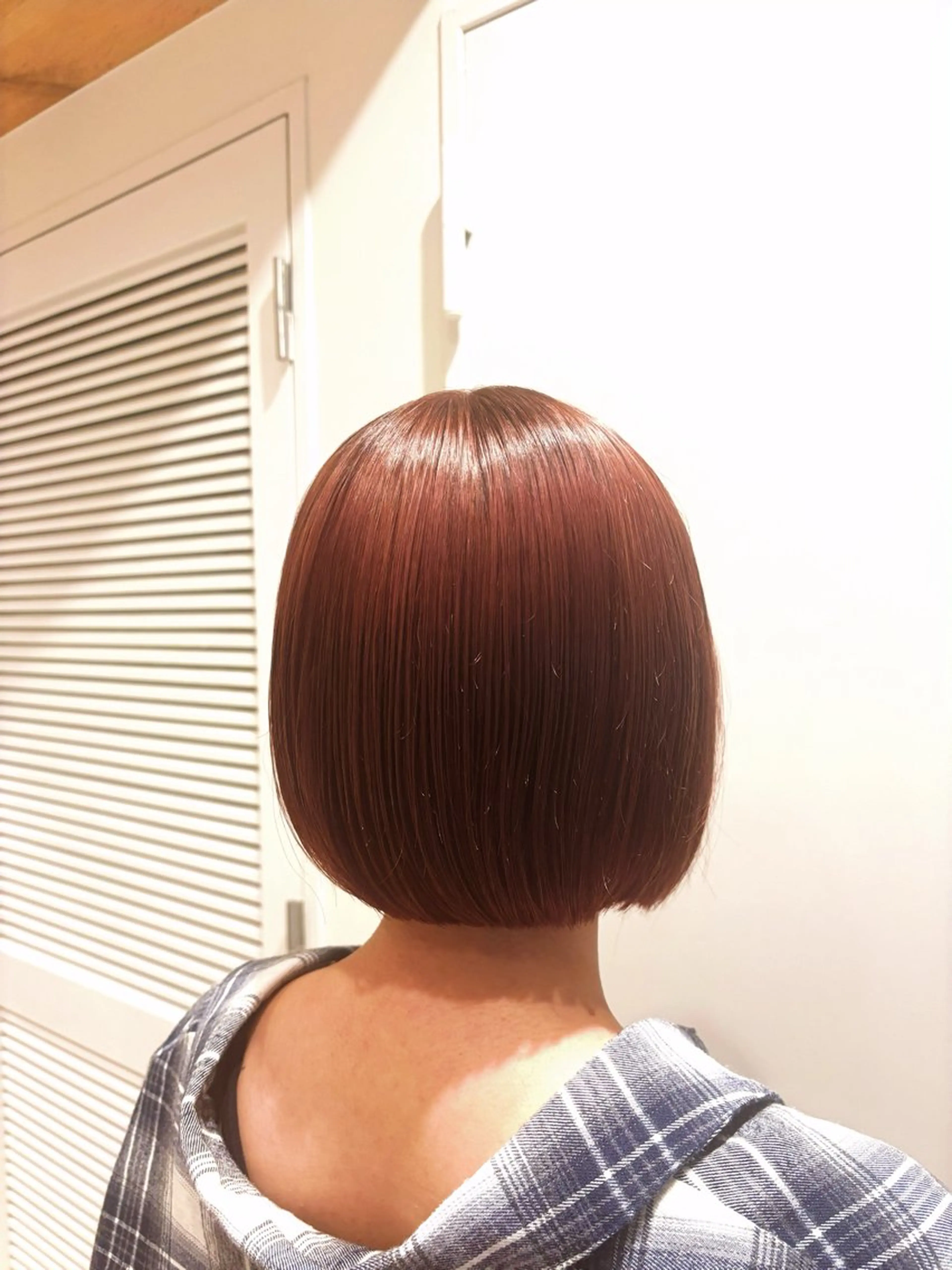 ショート カラー カット ヘアカラー トリートメント 新井 彩斗EIGHT新宿のヘアスタイル