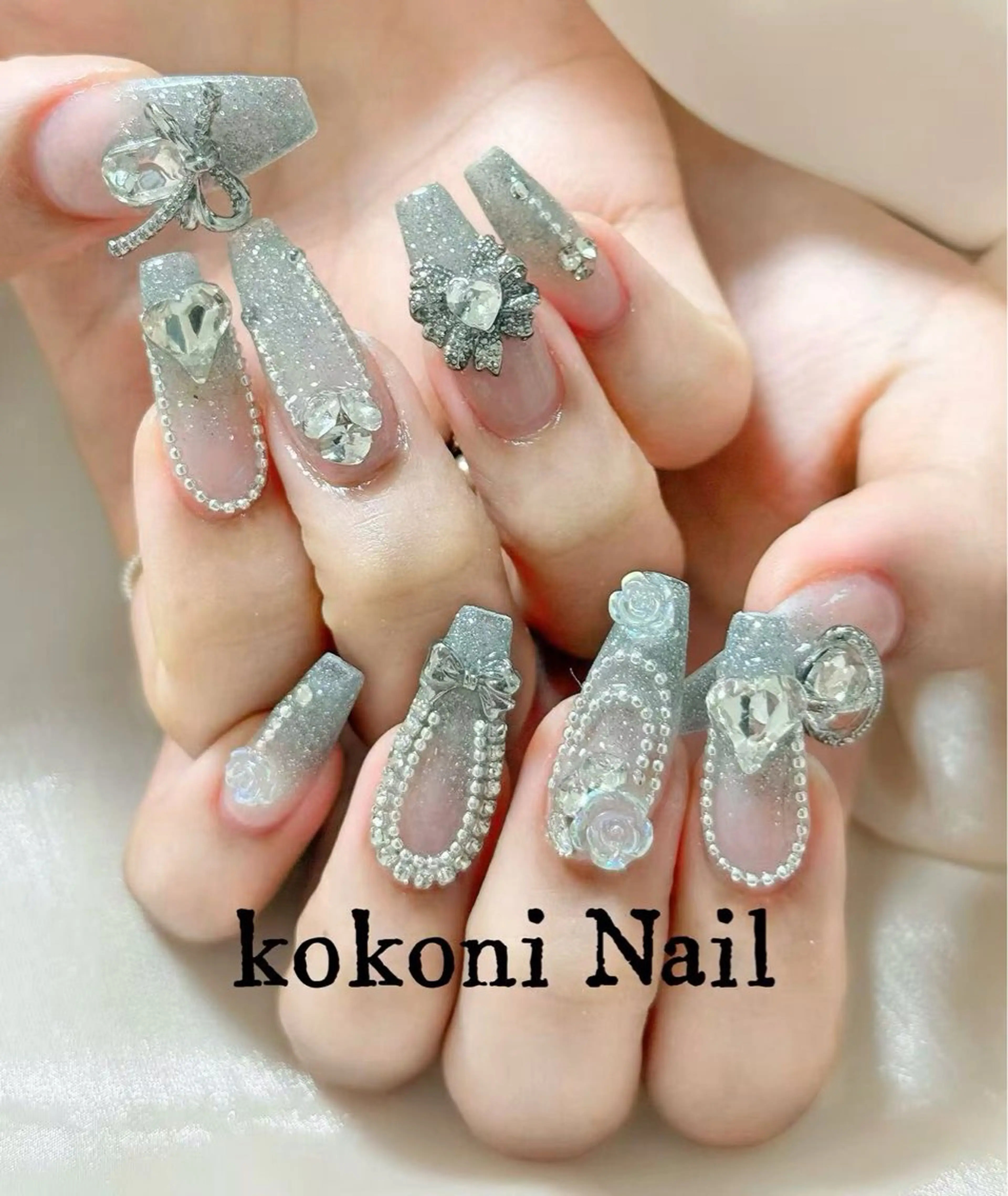 【チップ長さ出し】デザイン&パーツやり放題(初回ソフトジェルオフ無料/ケア込み)の写真