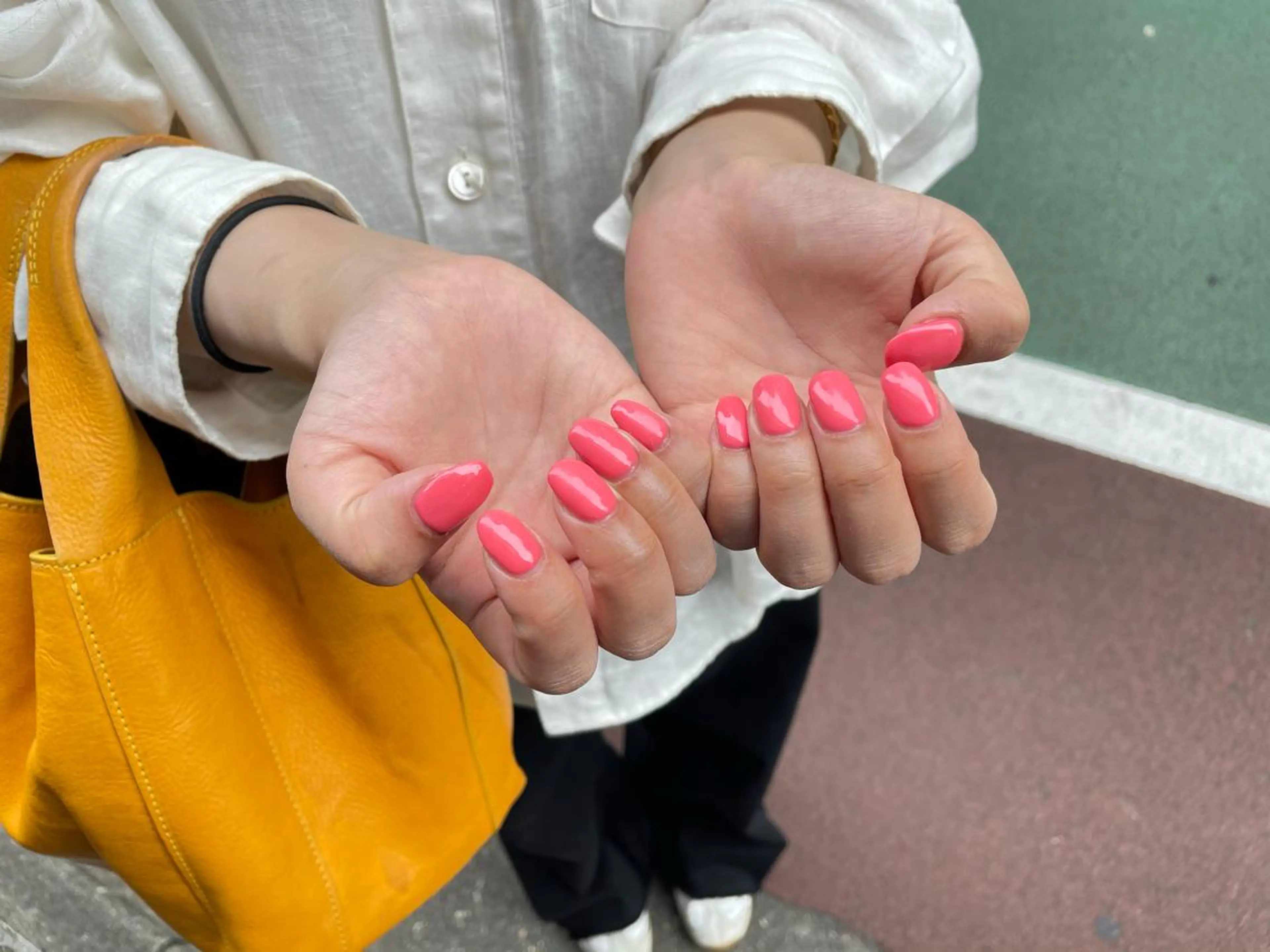 ネイル ハンドネイル ハンドケア R'well所属・はばすみれ🎀ﾈｲﾙ 光ﾌｪｲｼｬﾙ ﾍｱのネイルデザイン