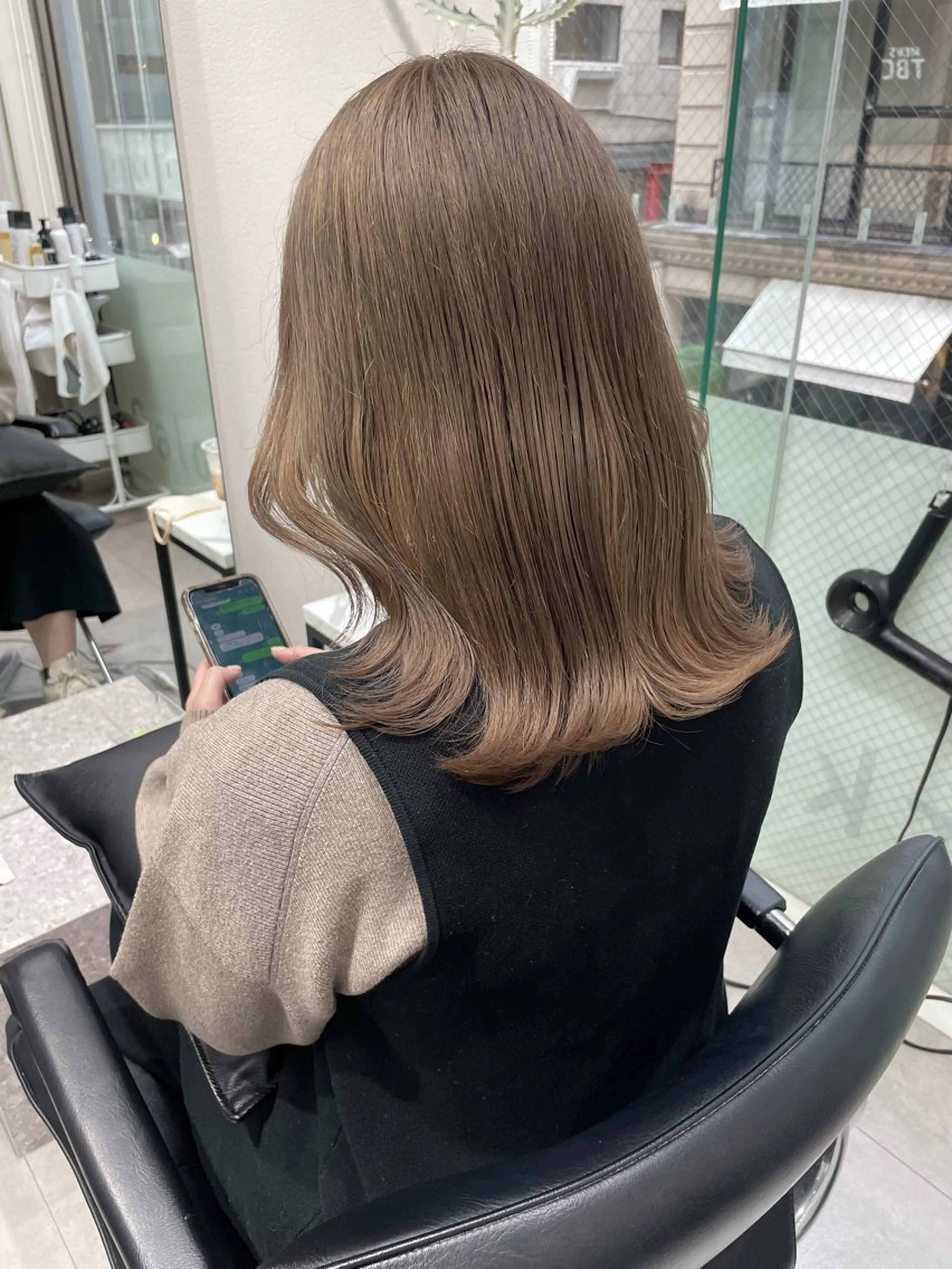 ミディアム カラー ヘアカラー トリートメント 髪質改善will hairdesignのヘアスタイル