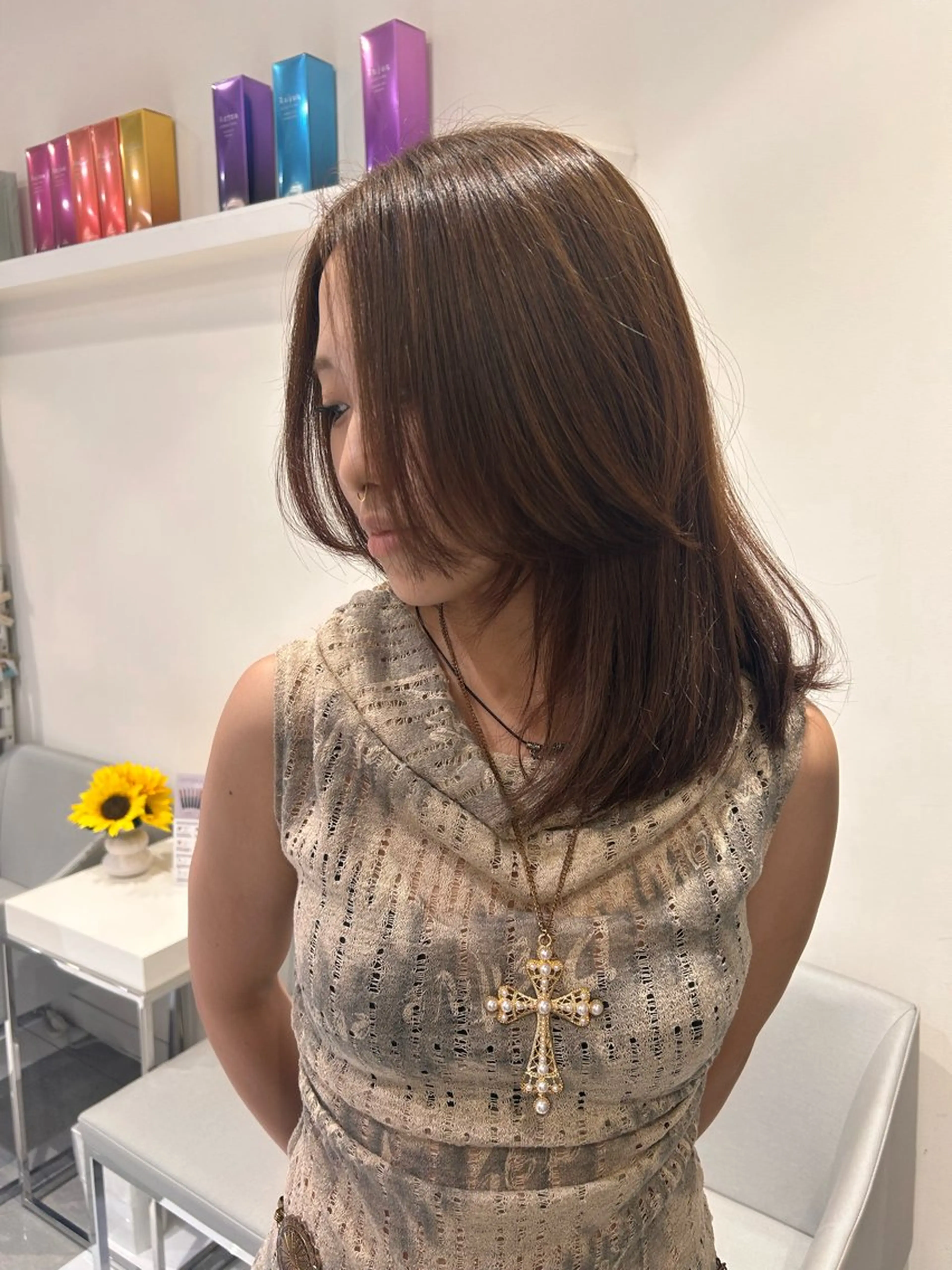 セミロング 佐野 円香のヘアスタイル