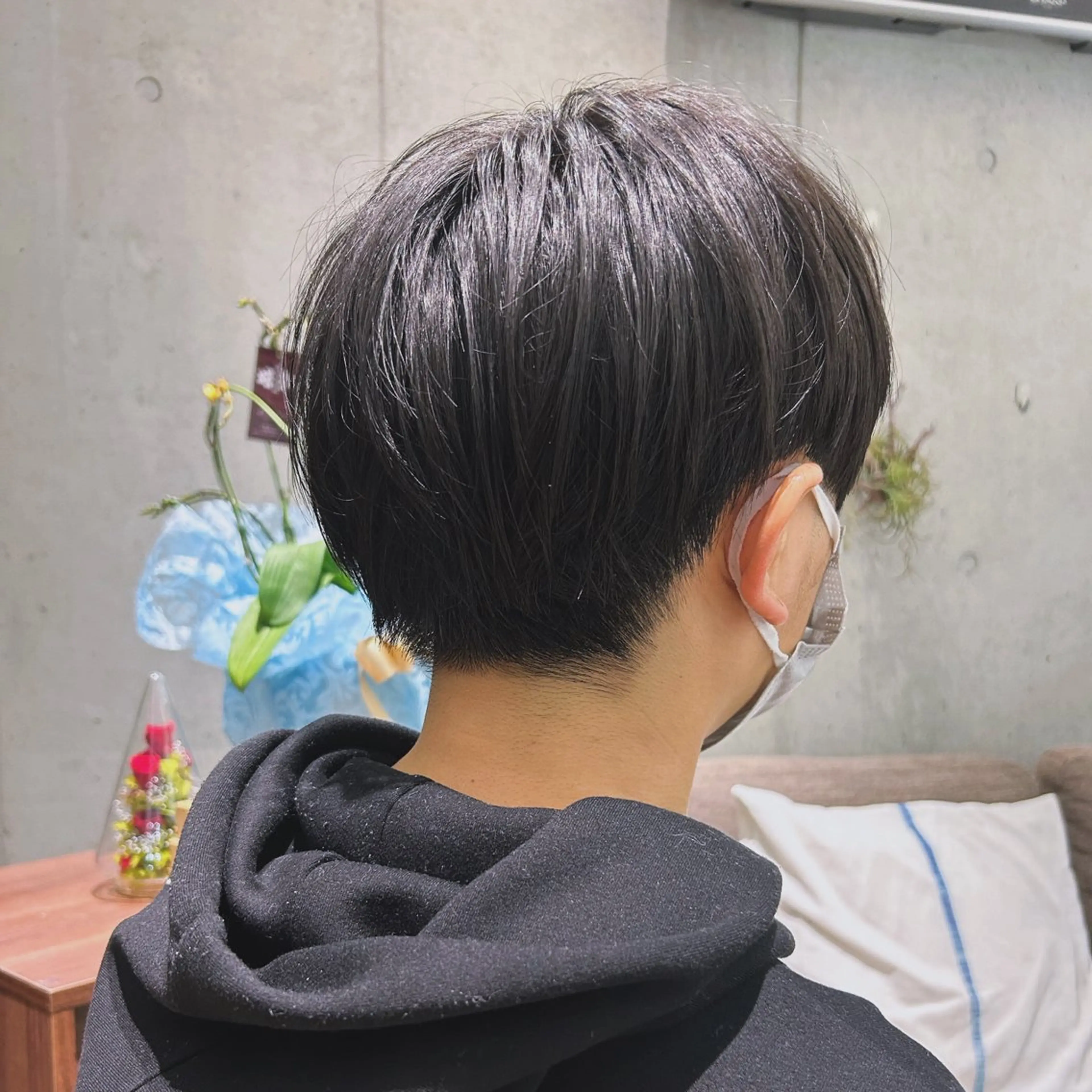 メンズ センターパート マッシュ 💫ブリーチカラー 鈴木美菜実💫のヘアスタイル