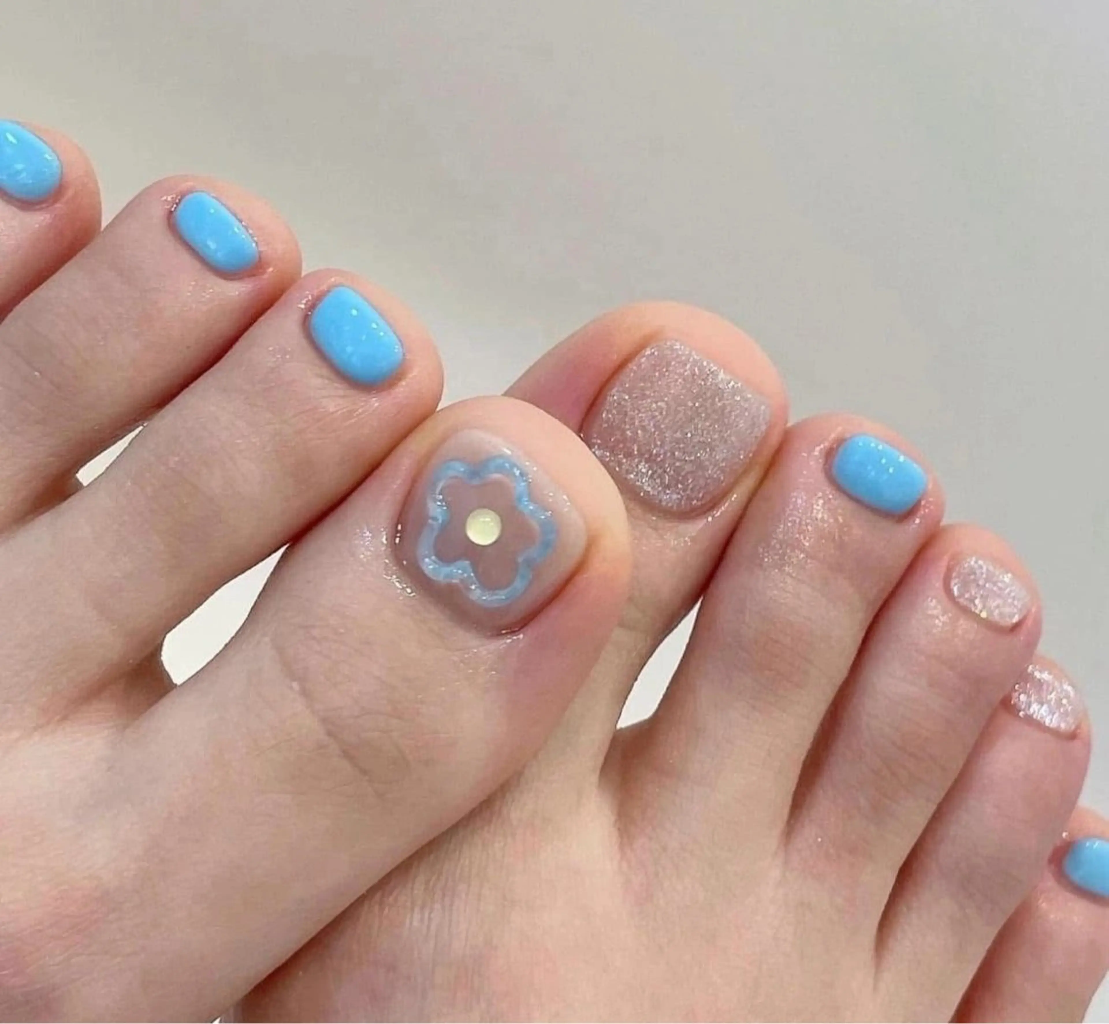 ネイル アートネイル 成人式 ジェルネイル ニュアンスネイル ネイルチップ Kora Nailのネイルデザイン