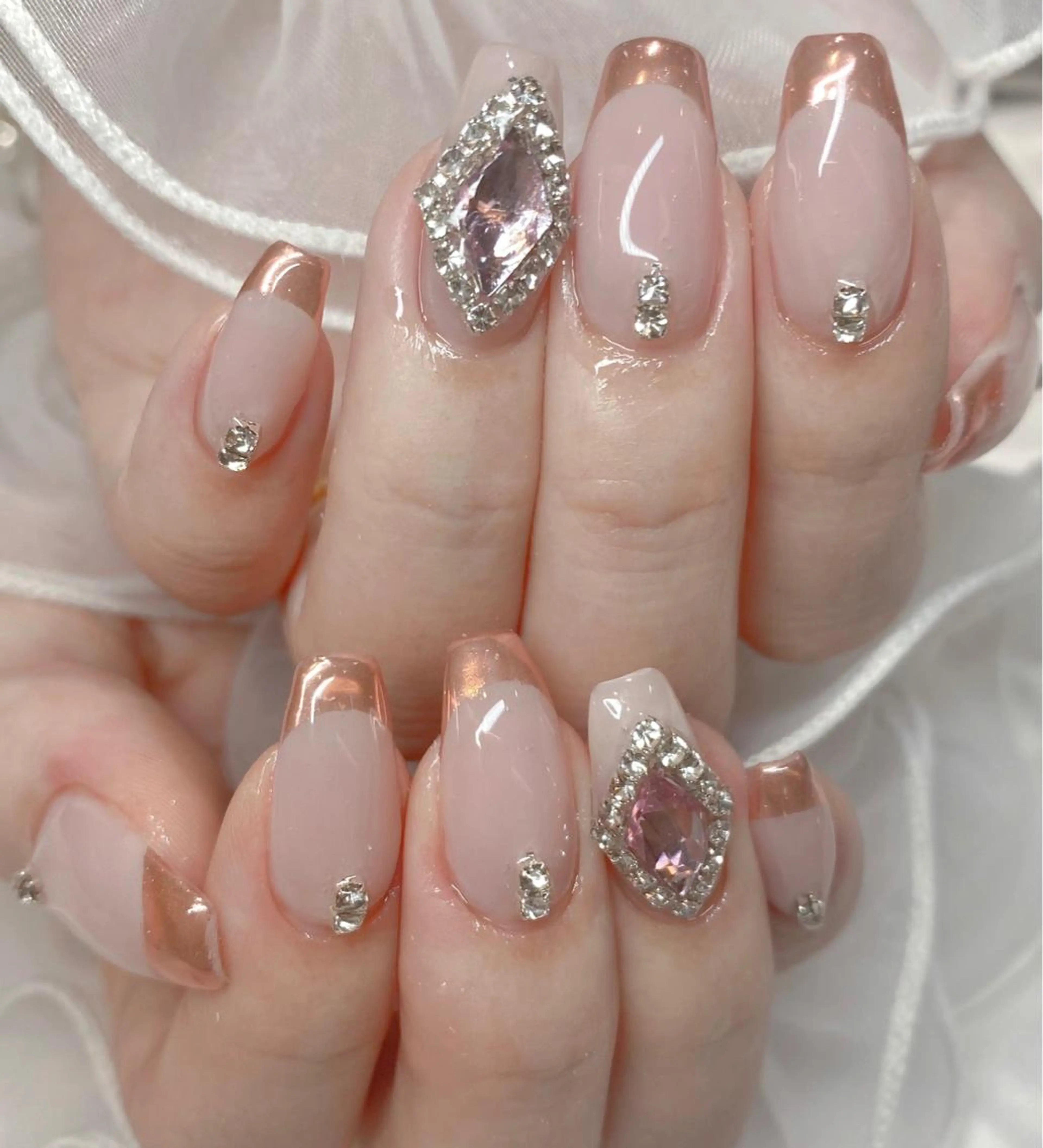 ネイル フレンチネイル nailsalon moca 堀江店所属・moca堀江店 momokaのネイルデザイン