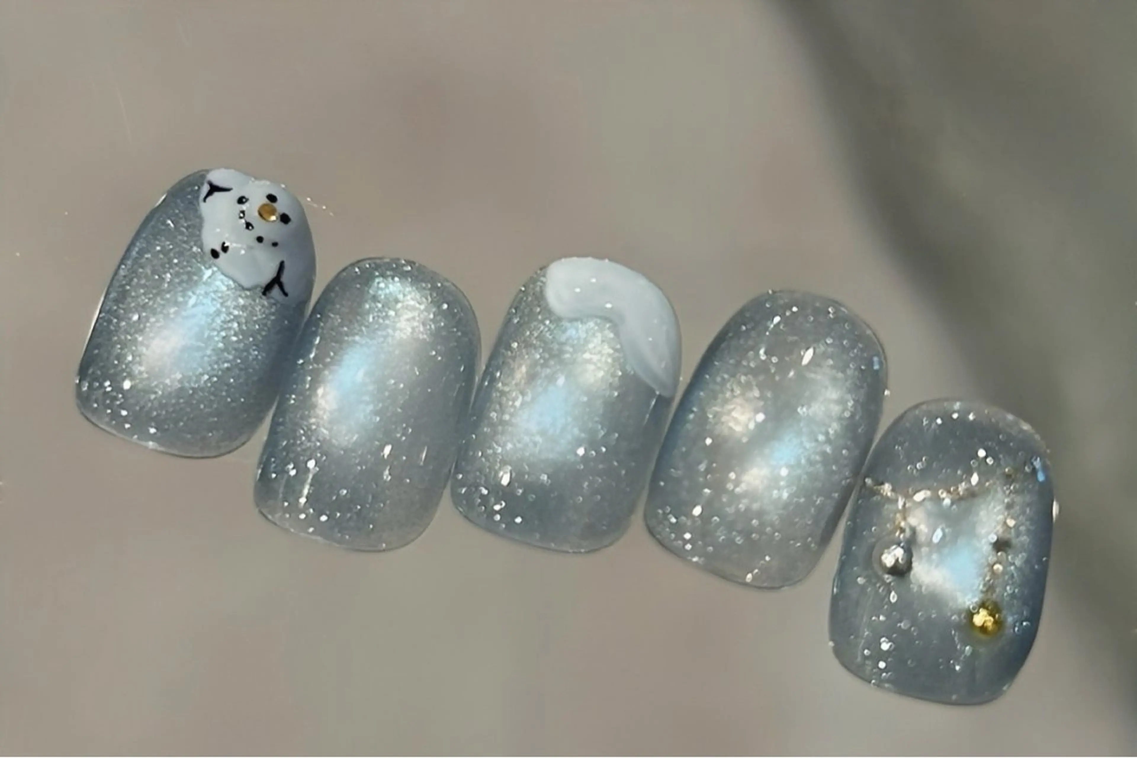 ネイル ハンドネイル HONOMI *:.｡.のネイルデザイン