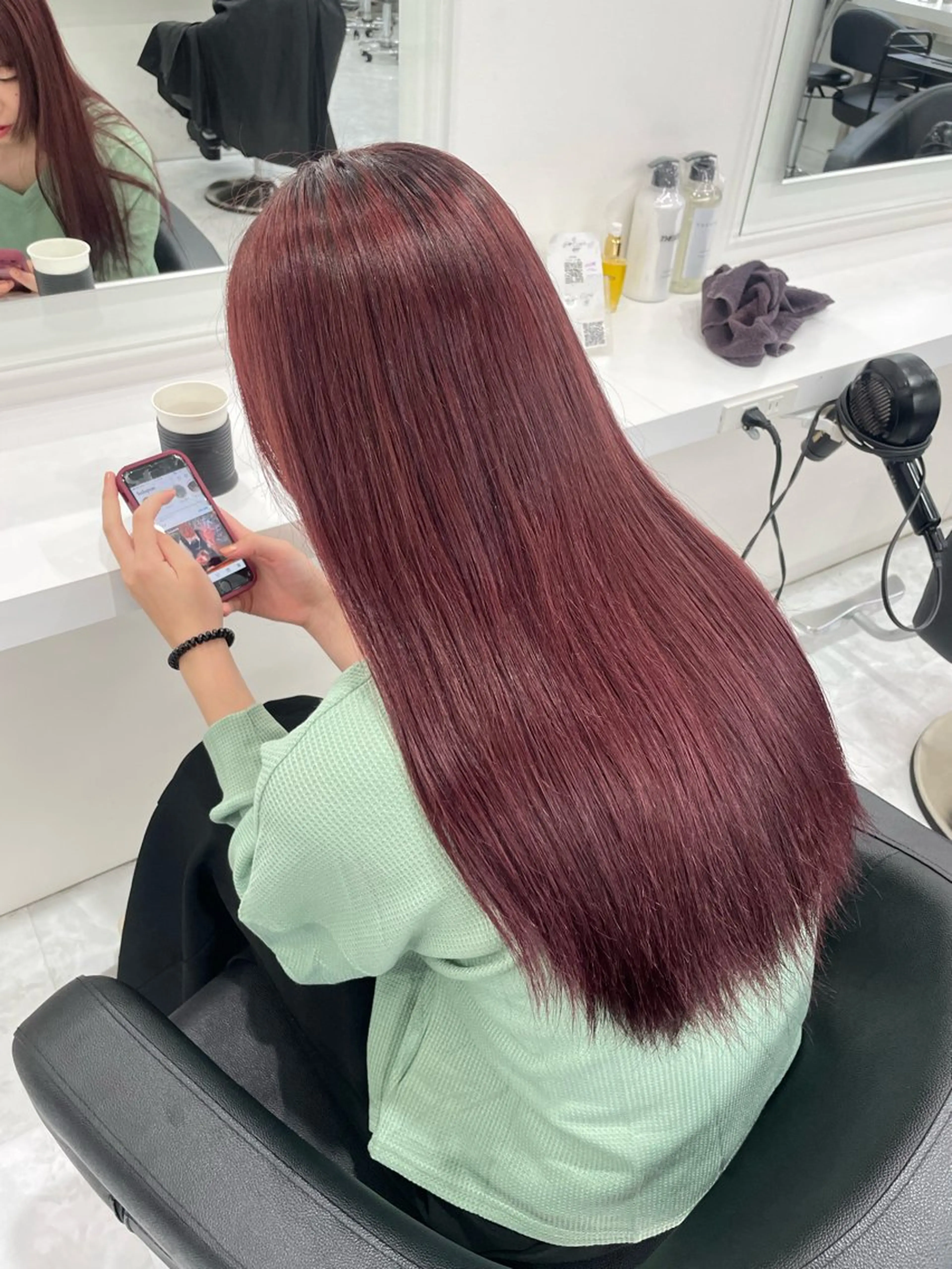 ロング カット ヘアカラー お洒落暖色 🍒AOI🍒のヘアスタイル