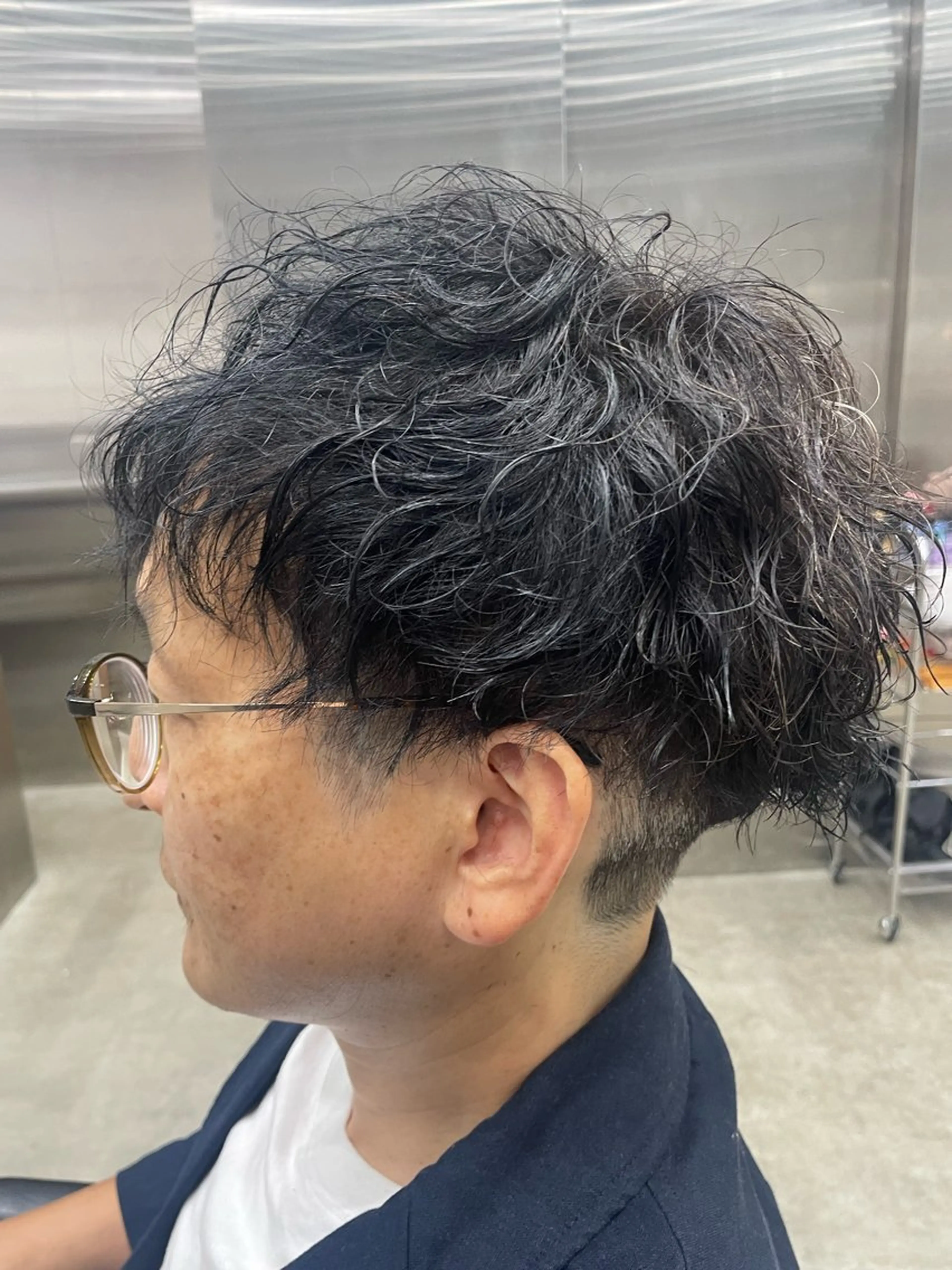 パーマ メンズ フェザーパーマ カルマパーマ メンズパーマ プードルパーマ ツイストスパイラルパーマ カット パーマ fifth天神大名Ⅱ所属・fifth天神 パーマ特化 石橋航海のヘアスタイル