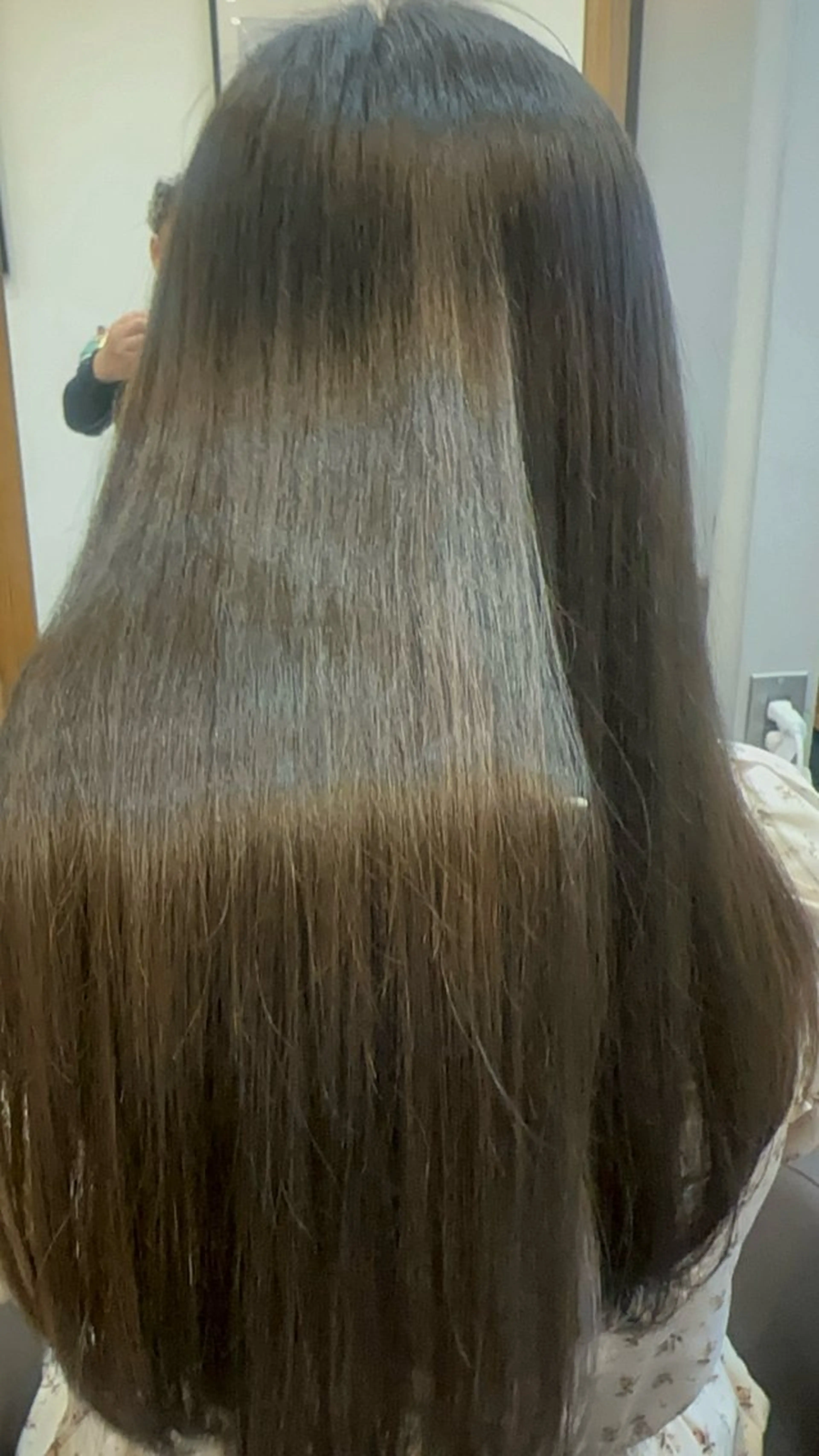 ロング 縮毛矯正 ❤️可愛いハイトーン を造る❤️AKIRAのヘアスタイル