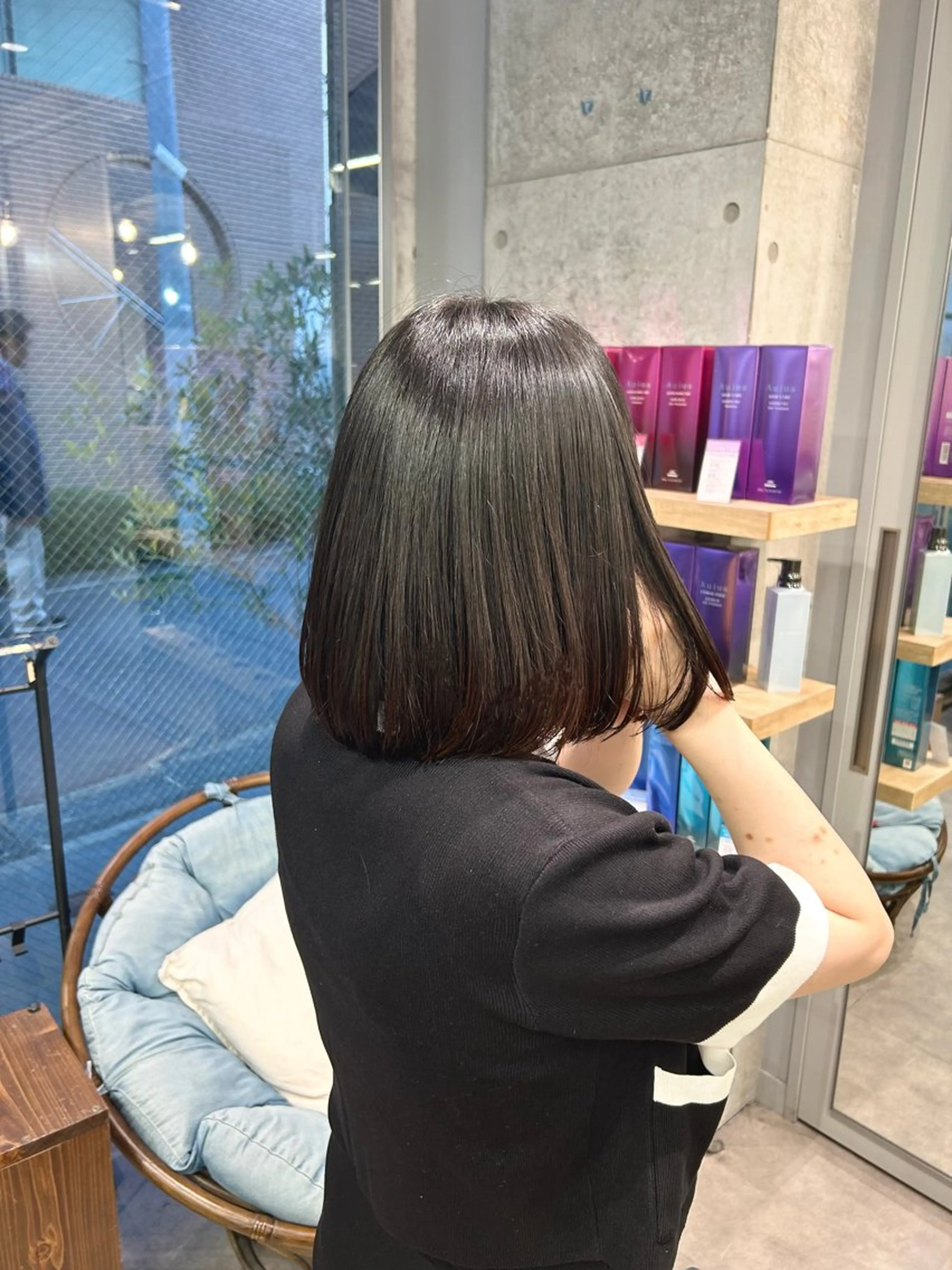 ミディアム shiho︎🌟/ 髪質改善カラーのヘアスタイル