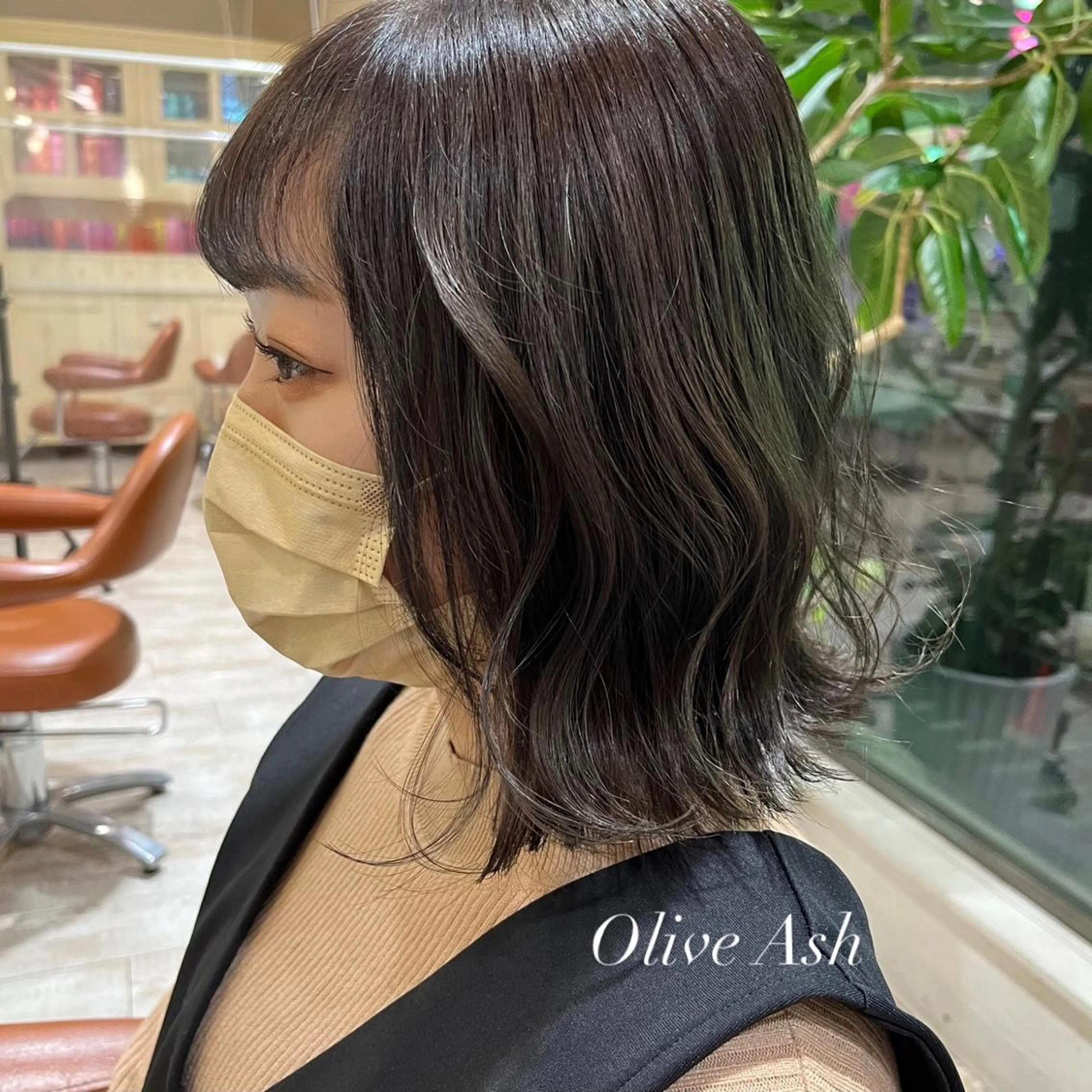 ミディアム カラー 島崎 凌のヘアスタイル