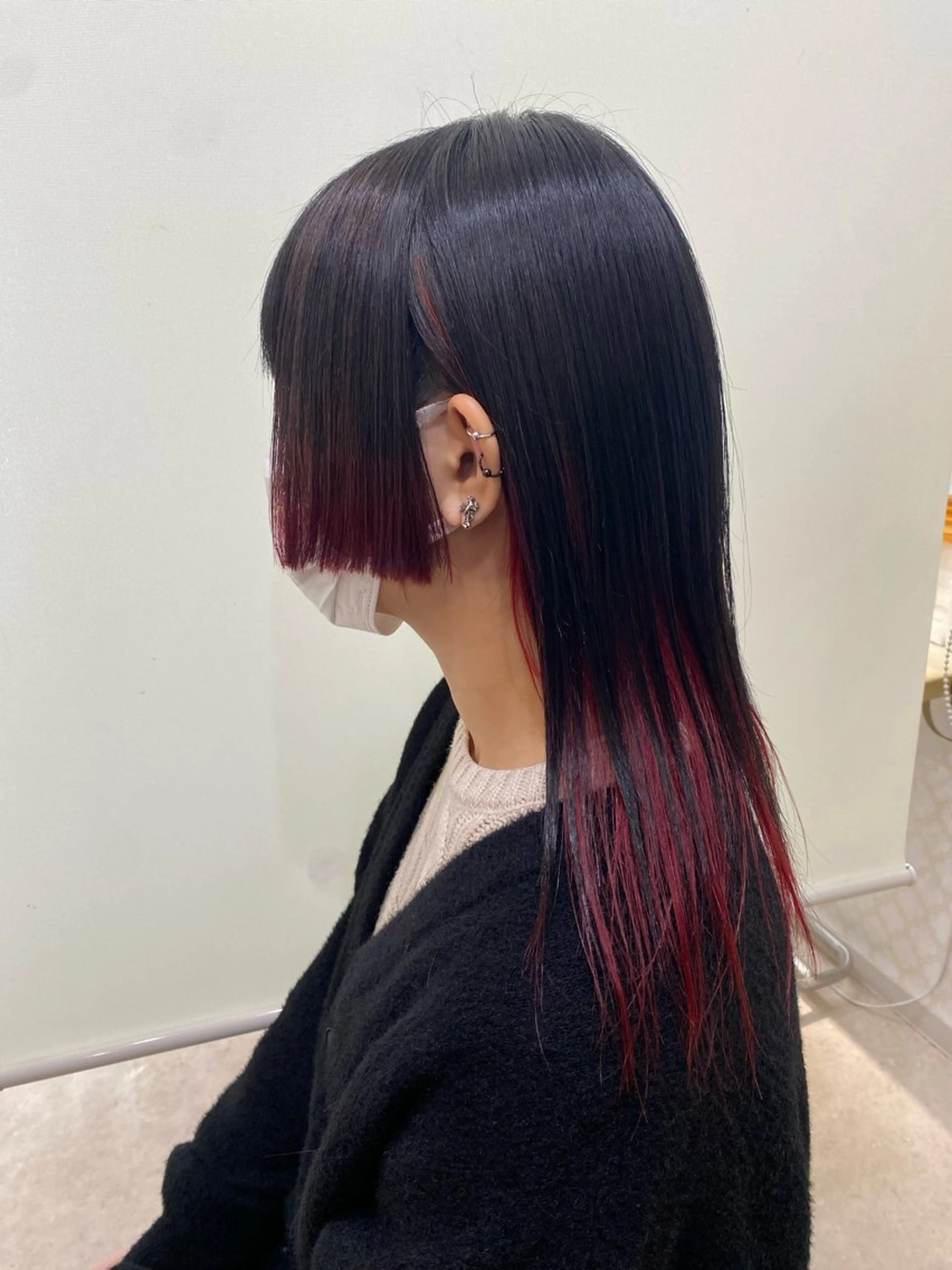 ロング イシザワ ユミのヘアスタイル