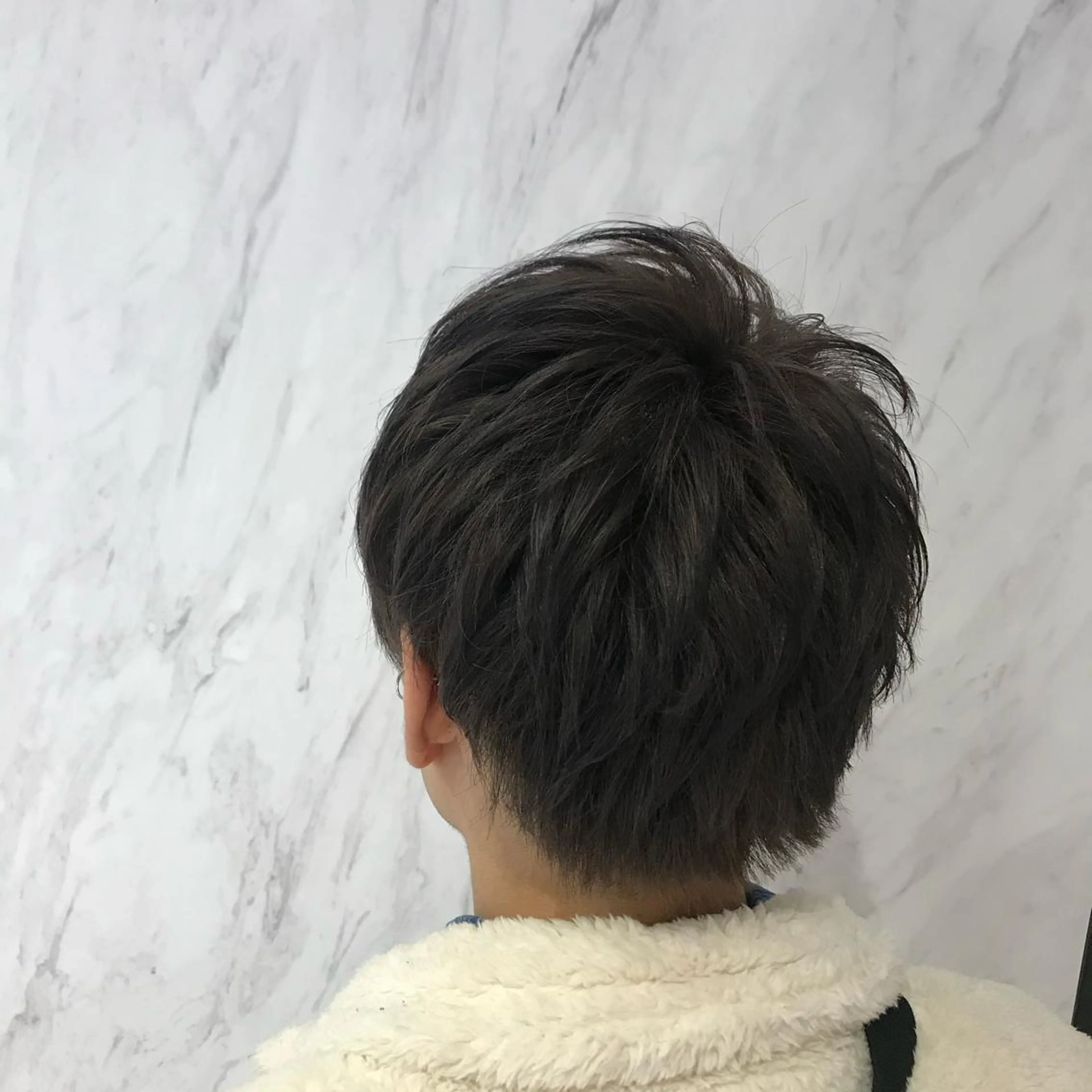 ショート カラー TRUCK トラックのヘアスタイル